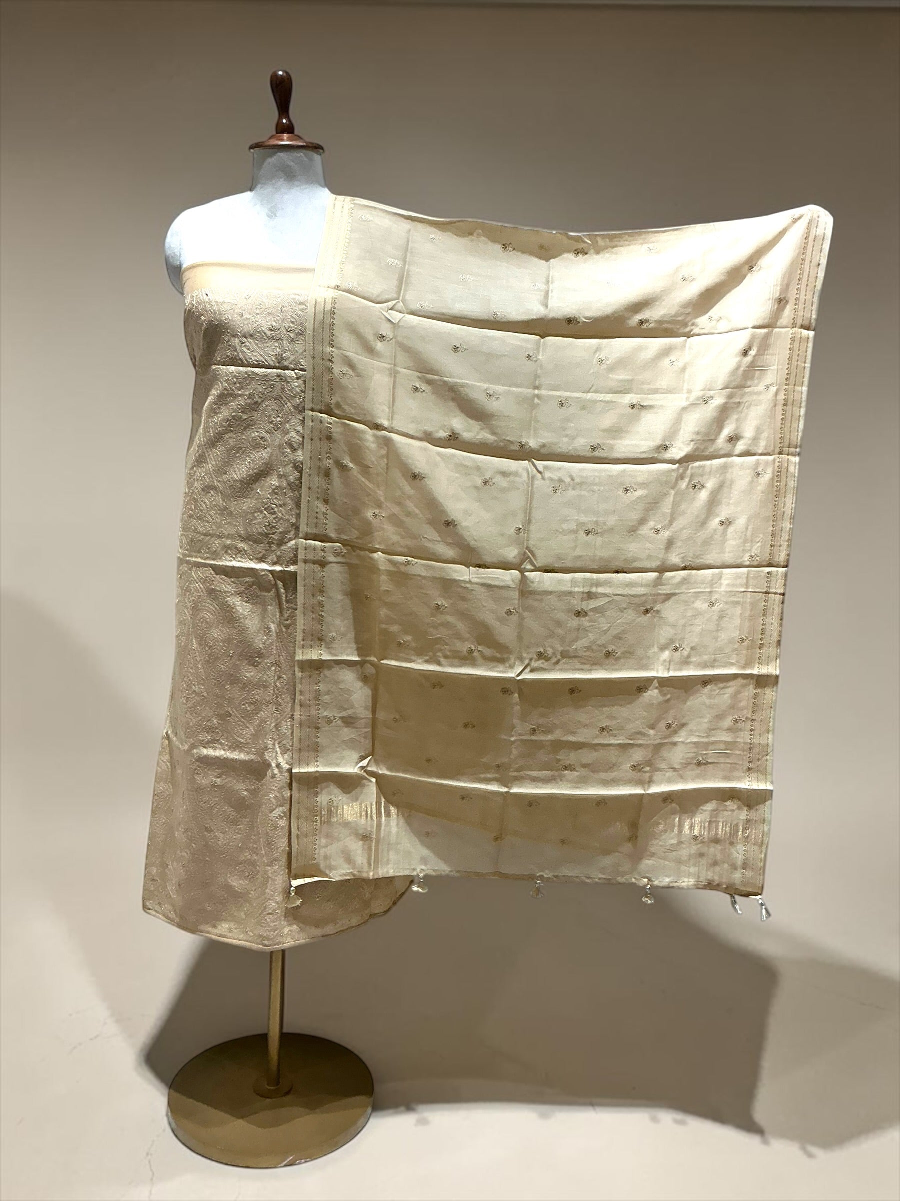 Un-Stich Suit - BEIGE