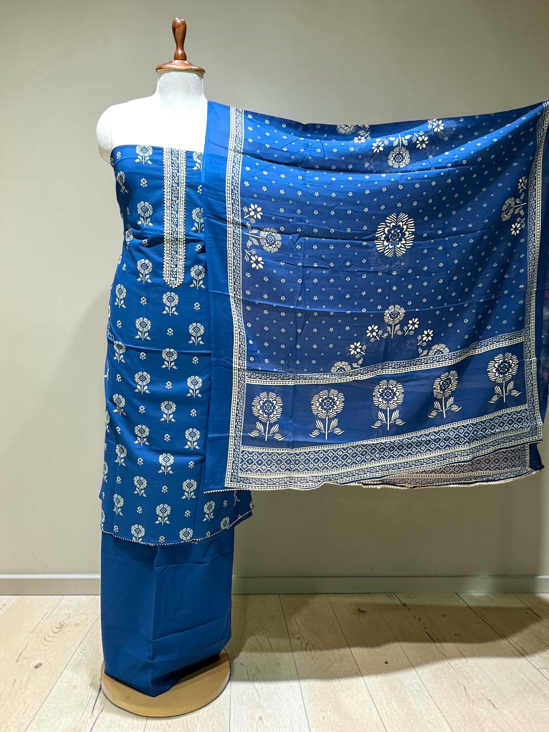 Unstitch Suit - Blue