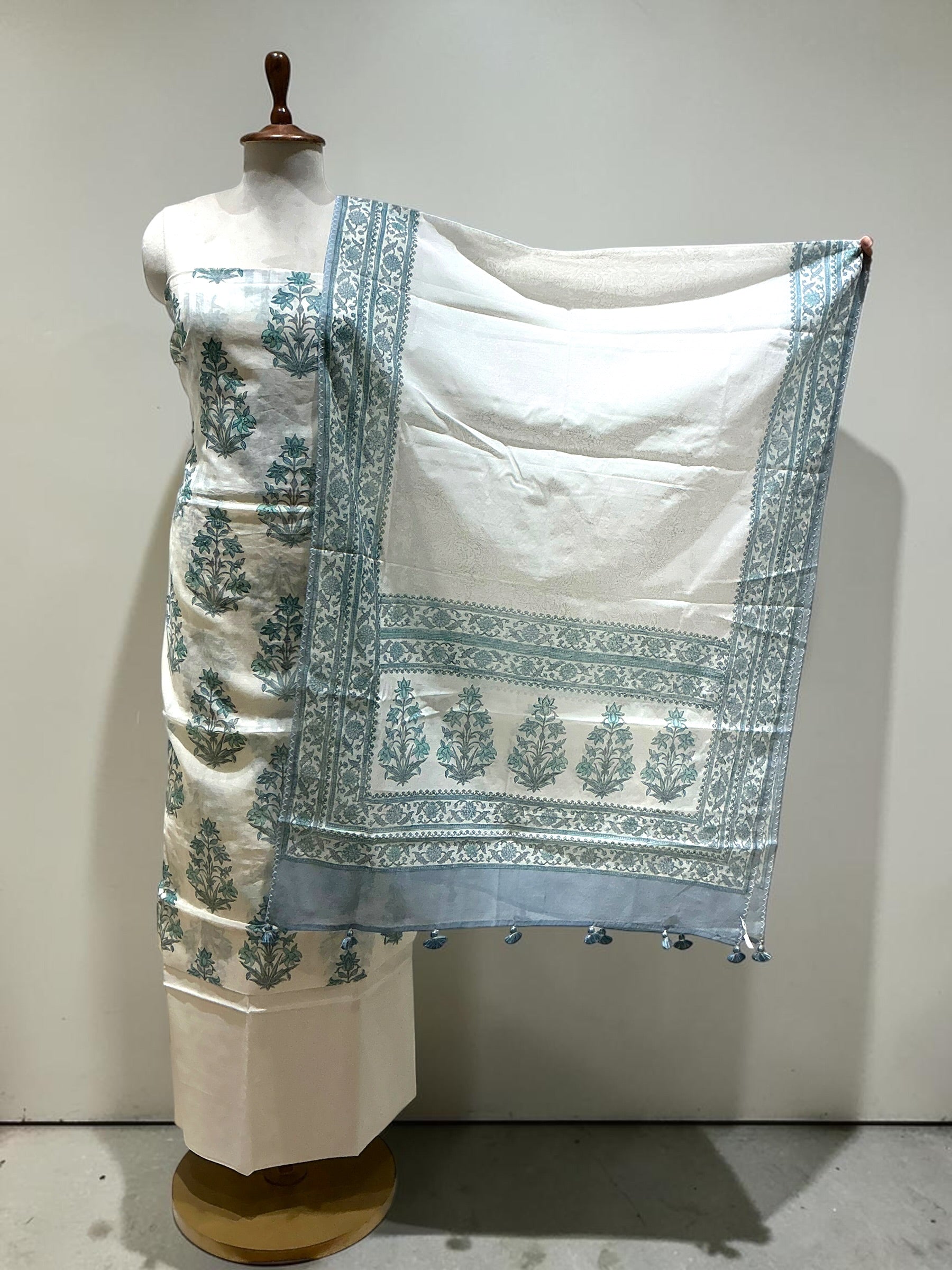 Un-Stich Suit - Sky