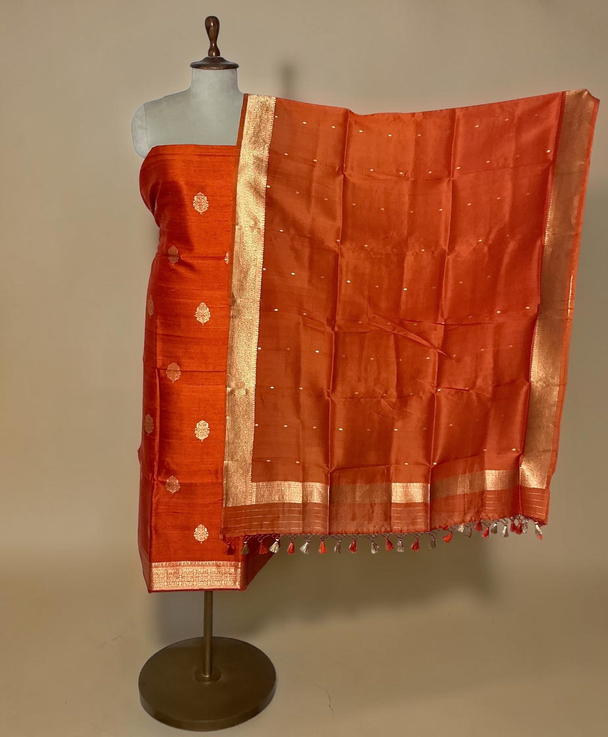 Un-Stich Suit - Orange