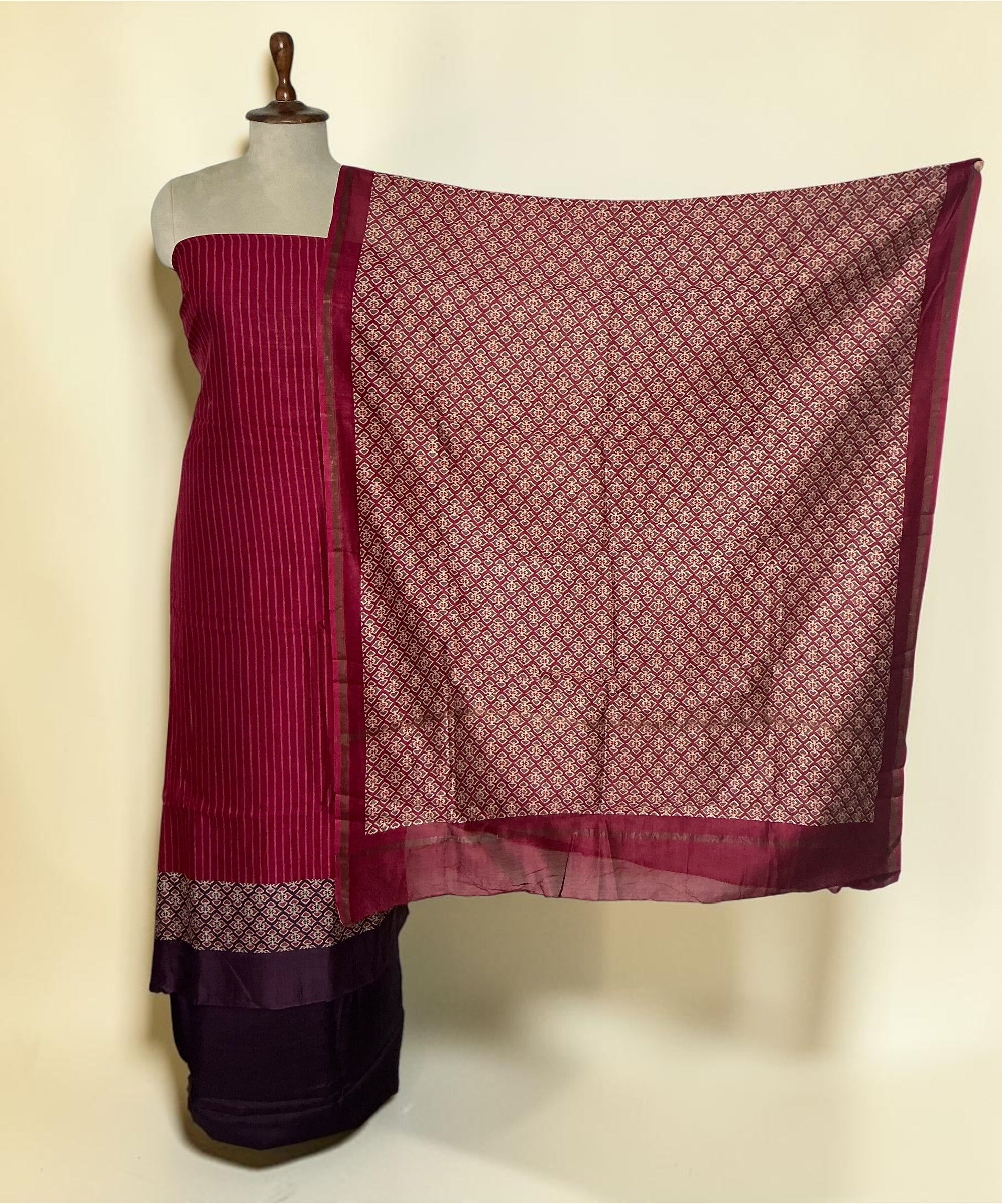 Un-Stich Suit - Magenta