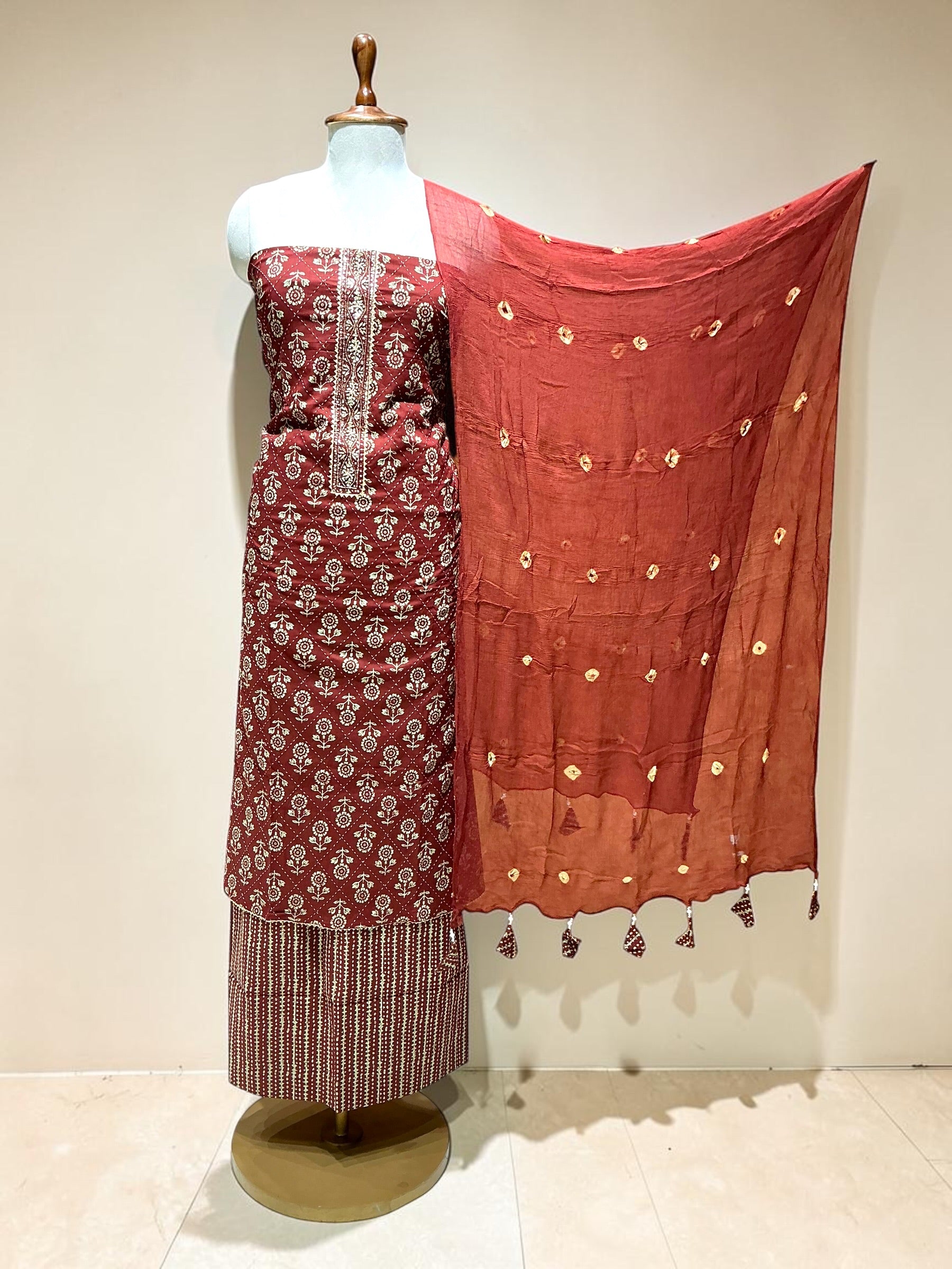 PURE COTTON UNSTITCHED SUIT