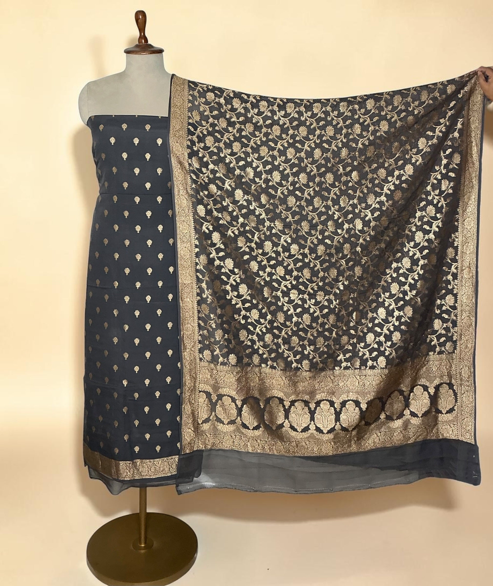 Pure khaddi georgette unstitched suit - GREY