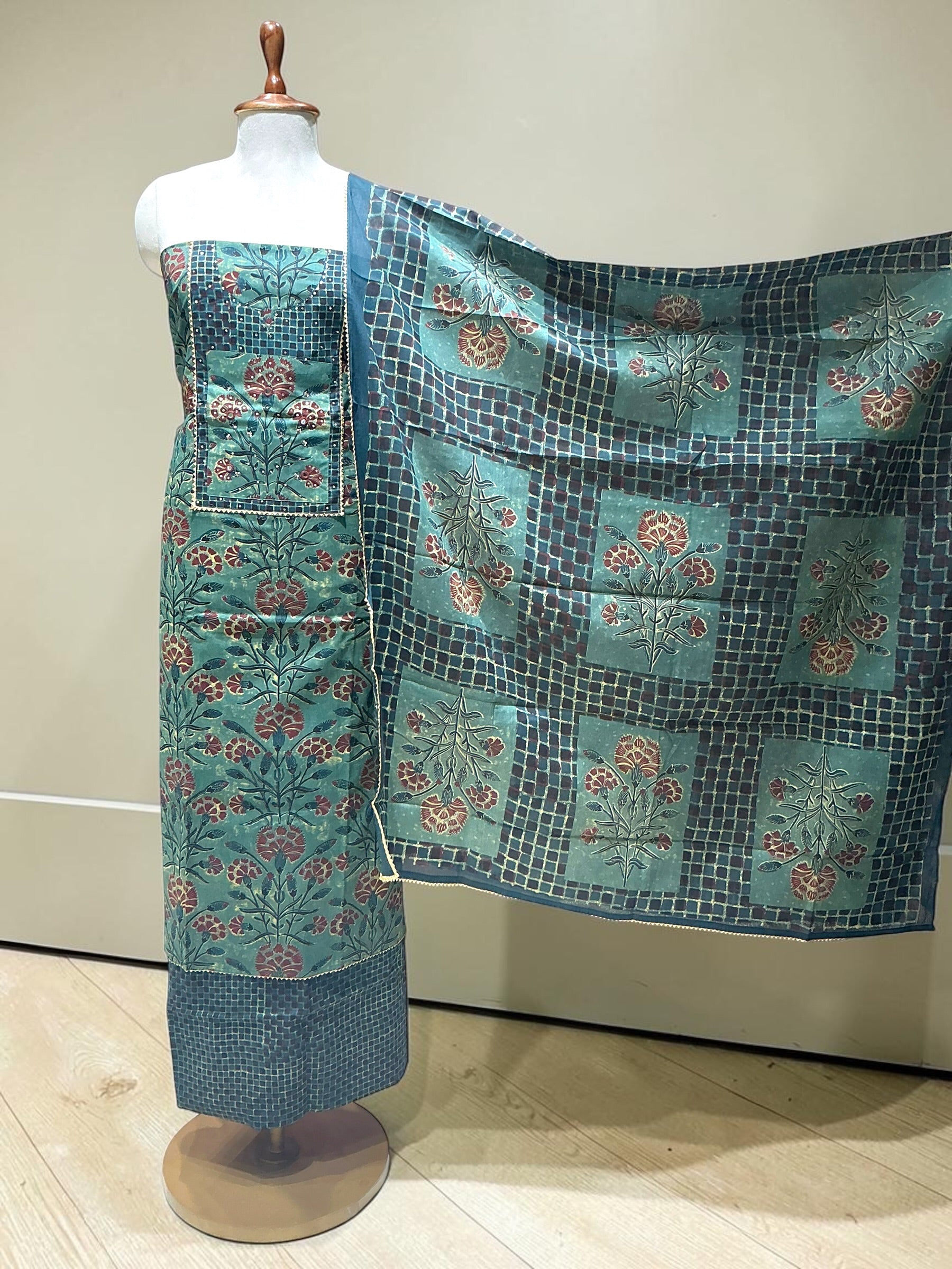 Unstitch Suit - Green1