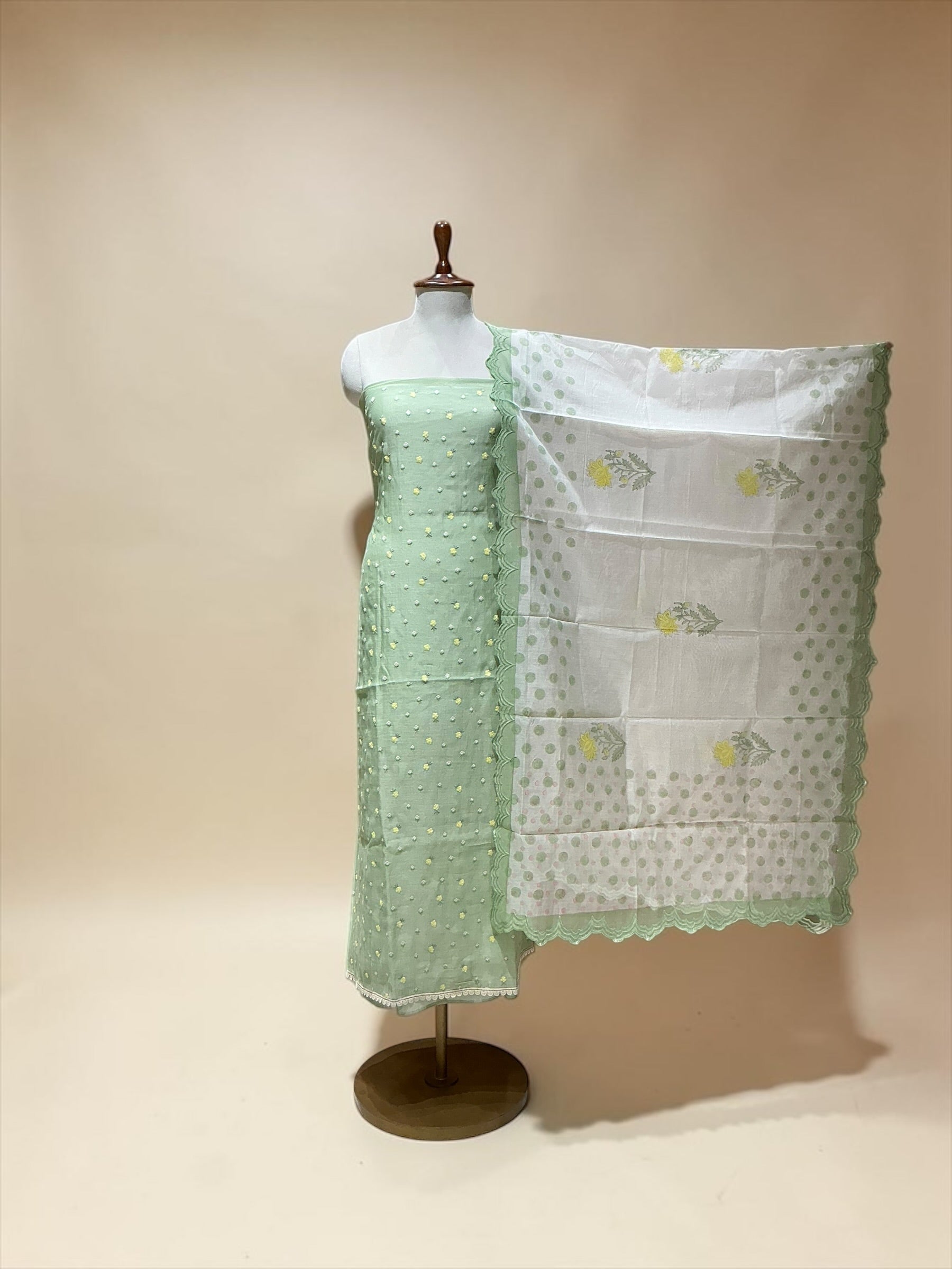 Unstitch Suit - Pista1