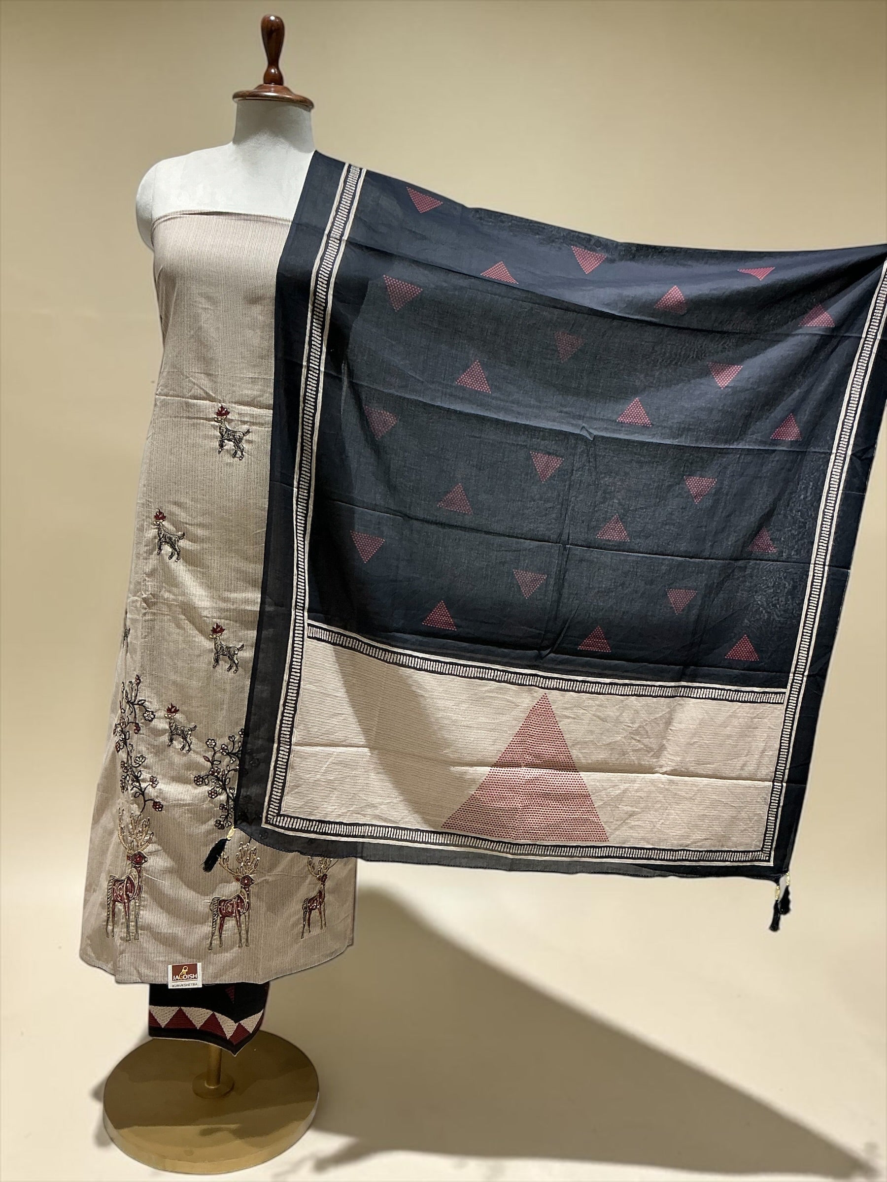 Unstitch Suit - BEIGE