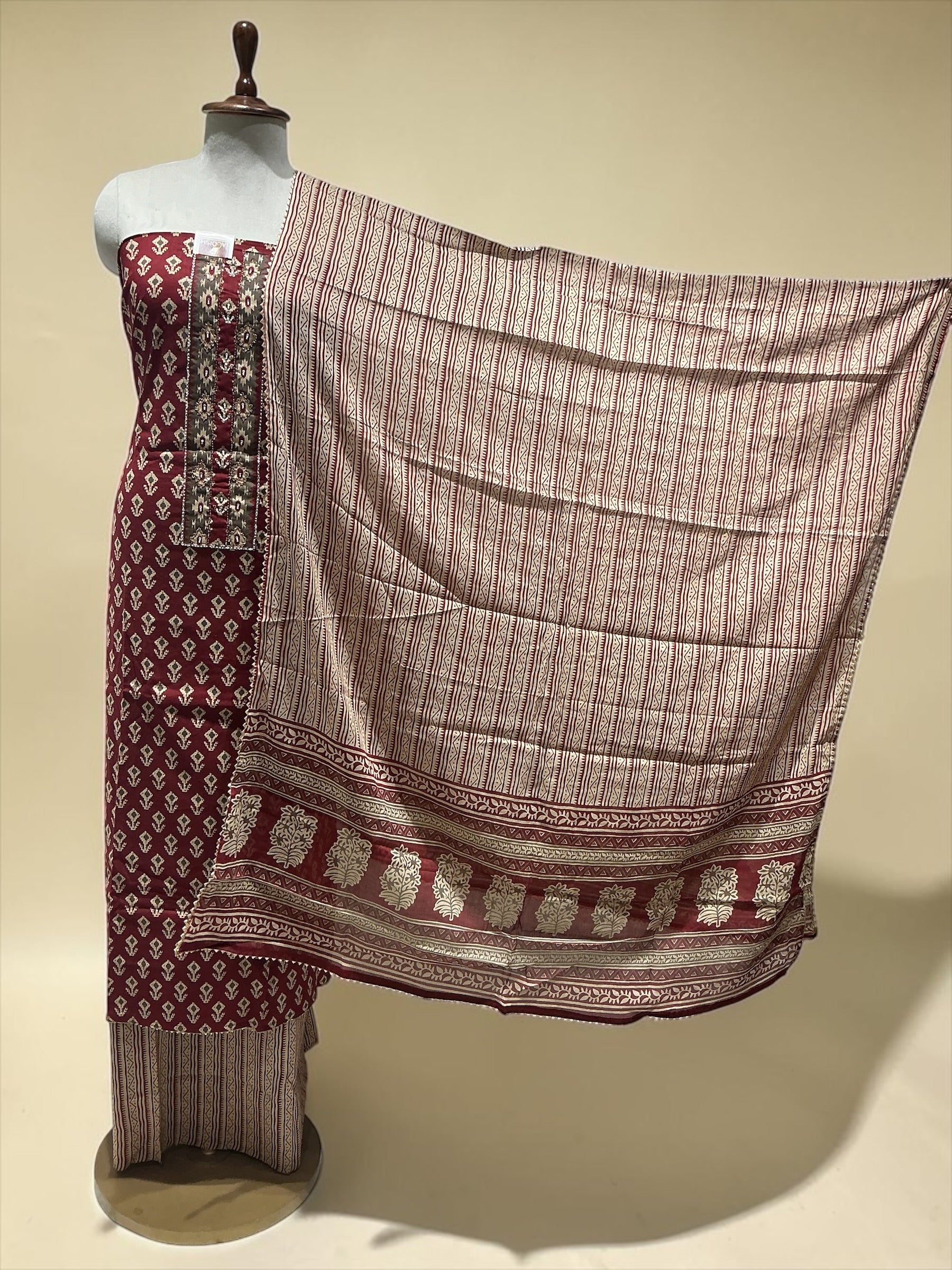 Unstitch Suit - MAROON