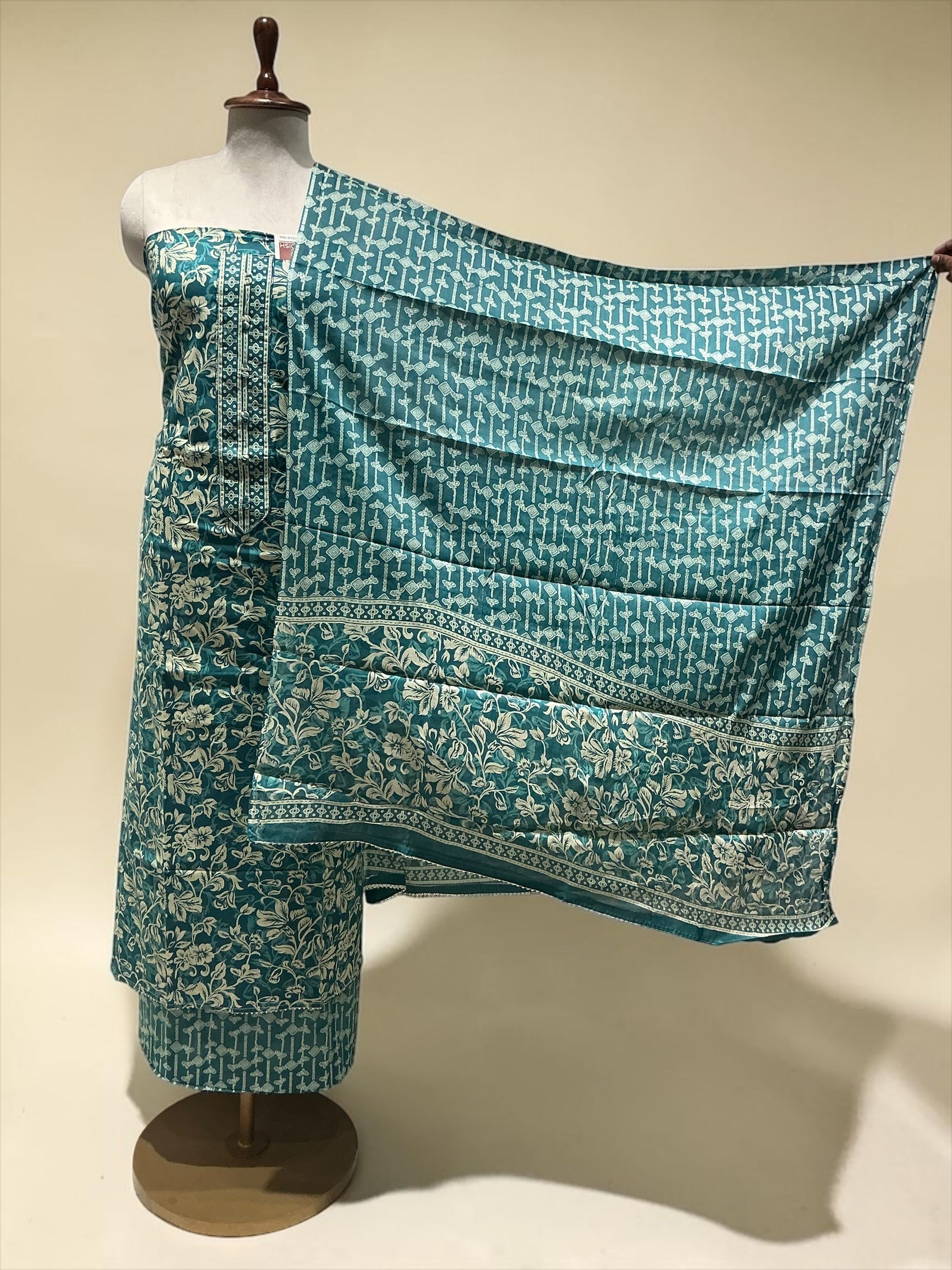 Unstitch Suit - Peacock2