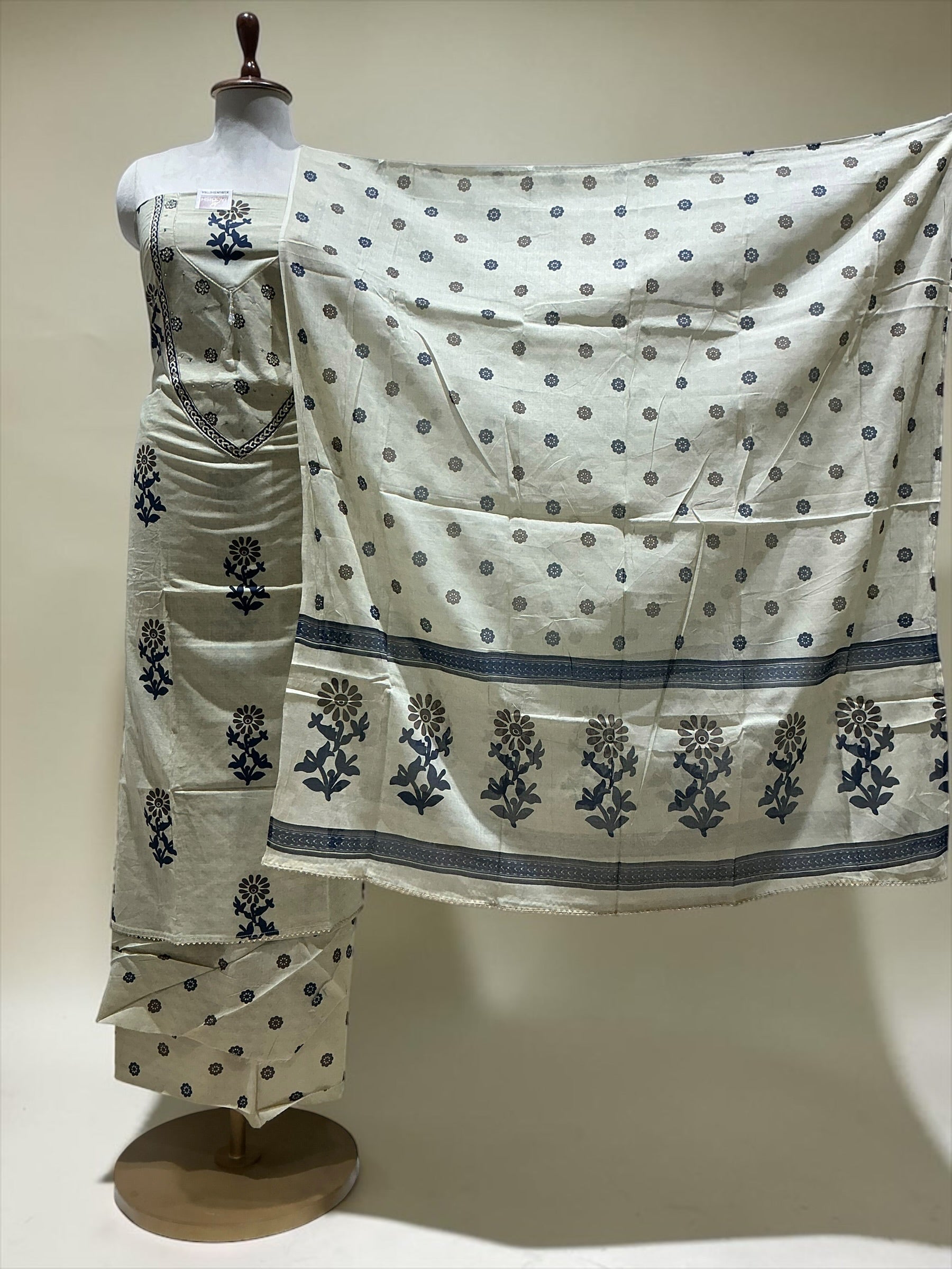 Unstitch Suit - BEIGE