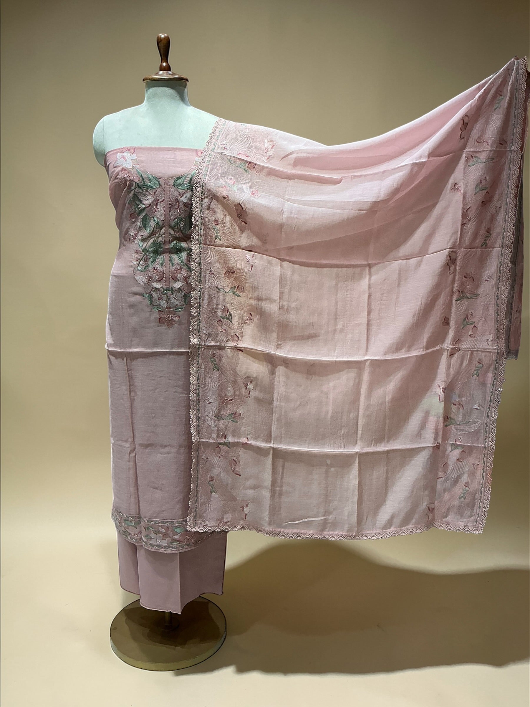 MUL CHANDERI SUIT IN THREADWORK