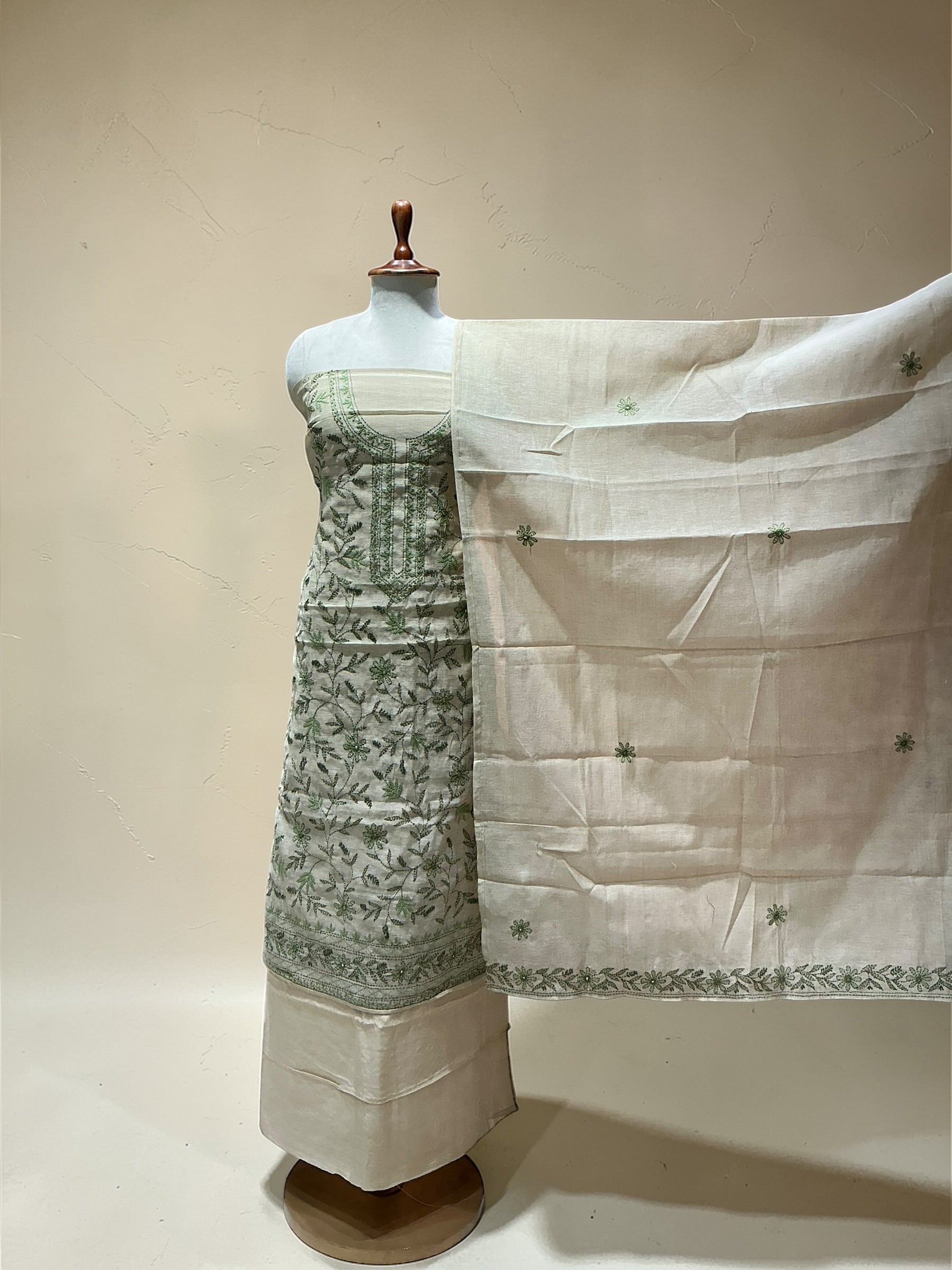 SOFT CHANDERI TISSUE WITH KANTHA WORK