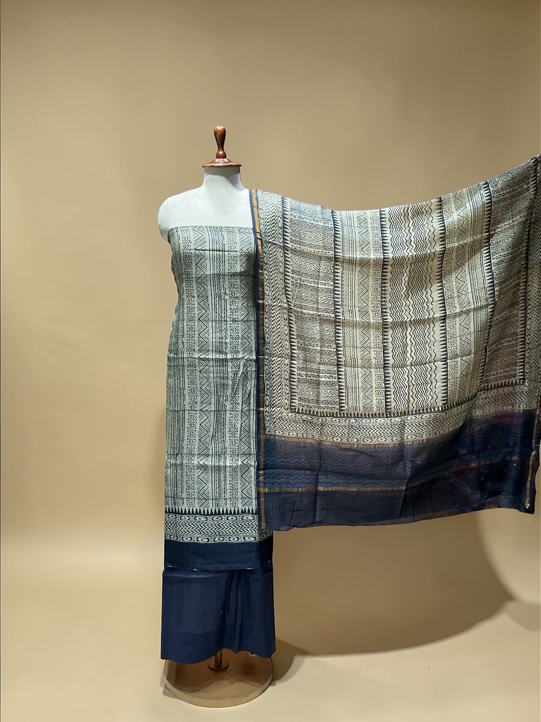 MAHESHWARI SILK SUIT IN INDIGO PRINTS
