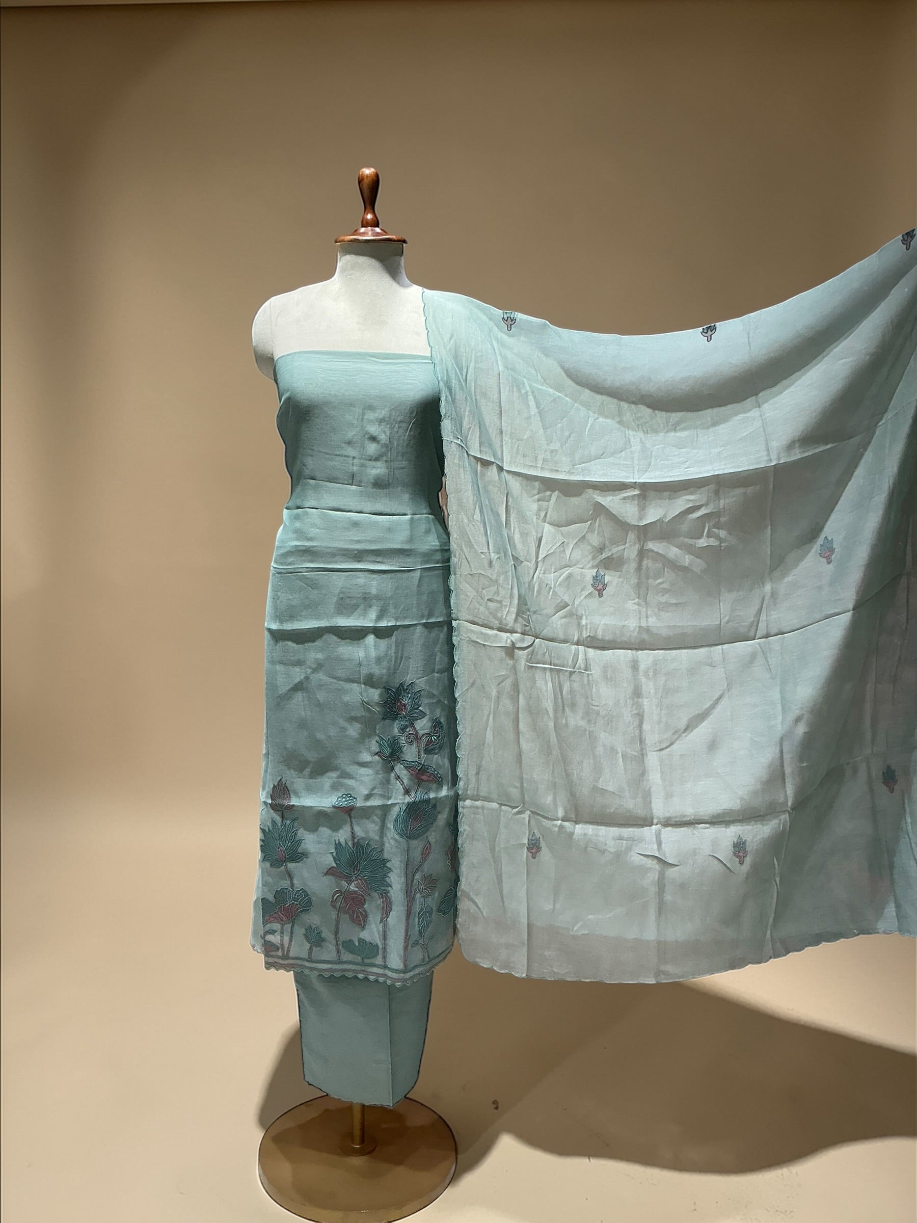 MUL CHANDERI SUIT WITH APPLIQUE WORK