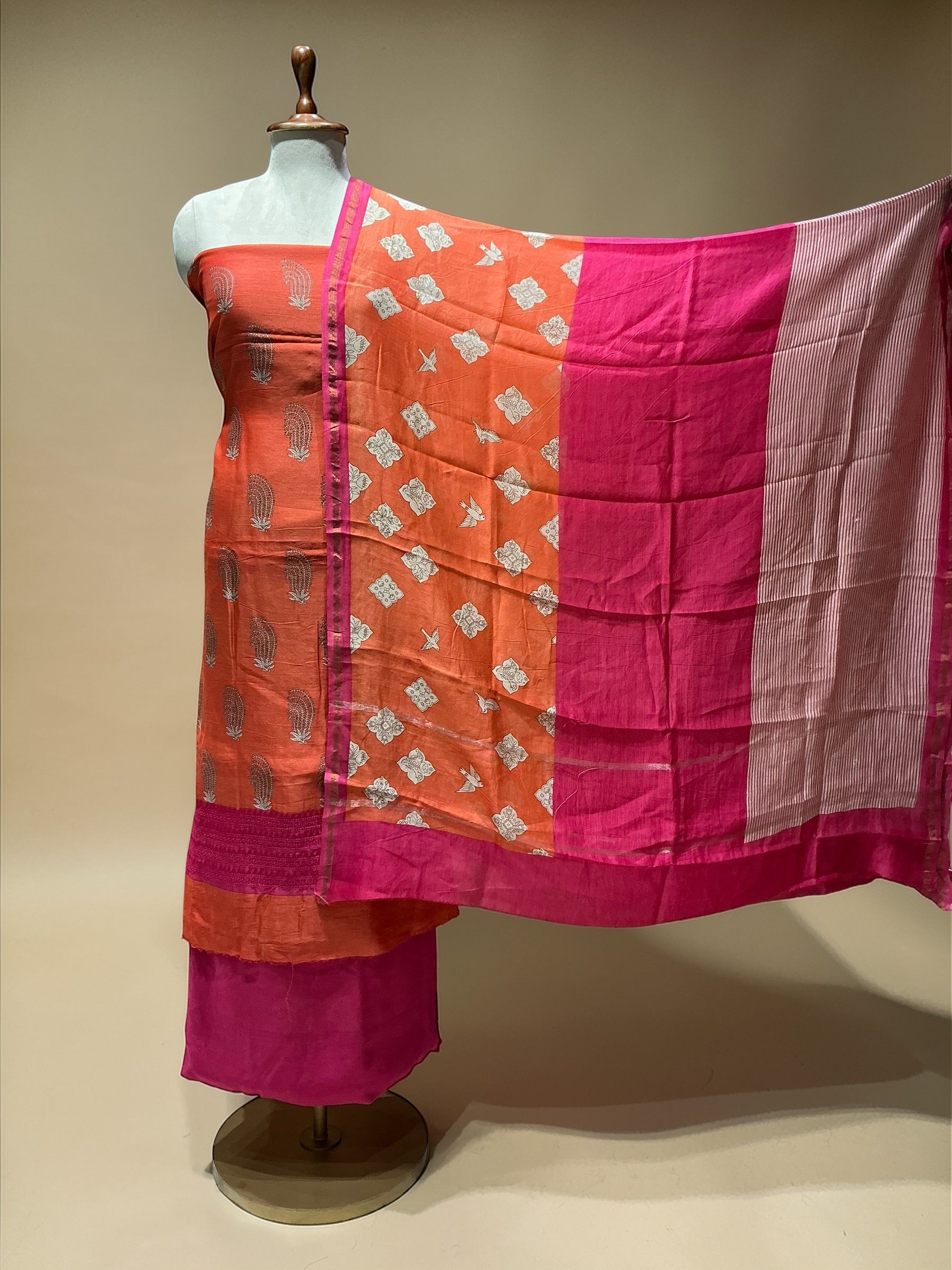 PREMIUM MAHESHWARI SILK SUIT