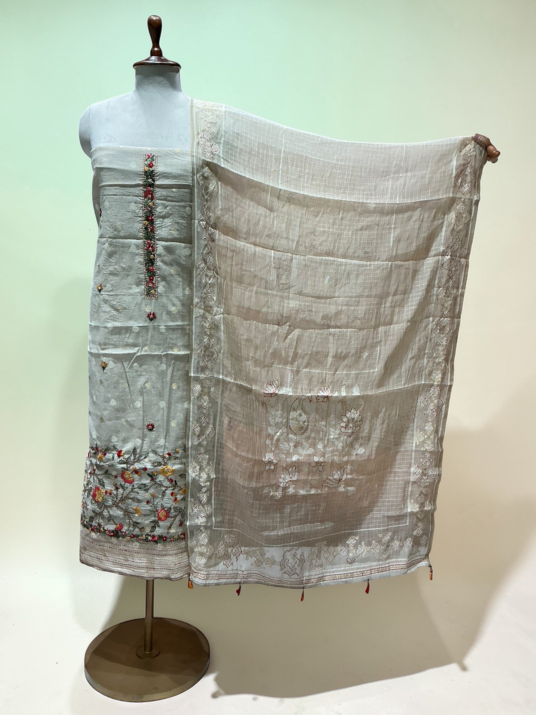 SOFT CHANDERI SUIT WITH KANTHA AND KNOT WORK