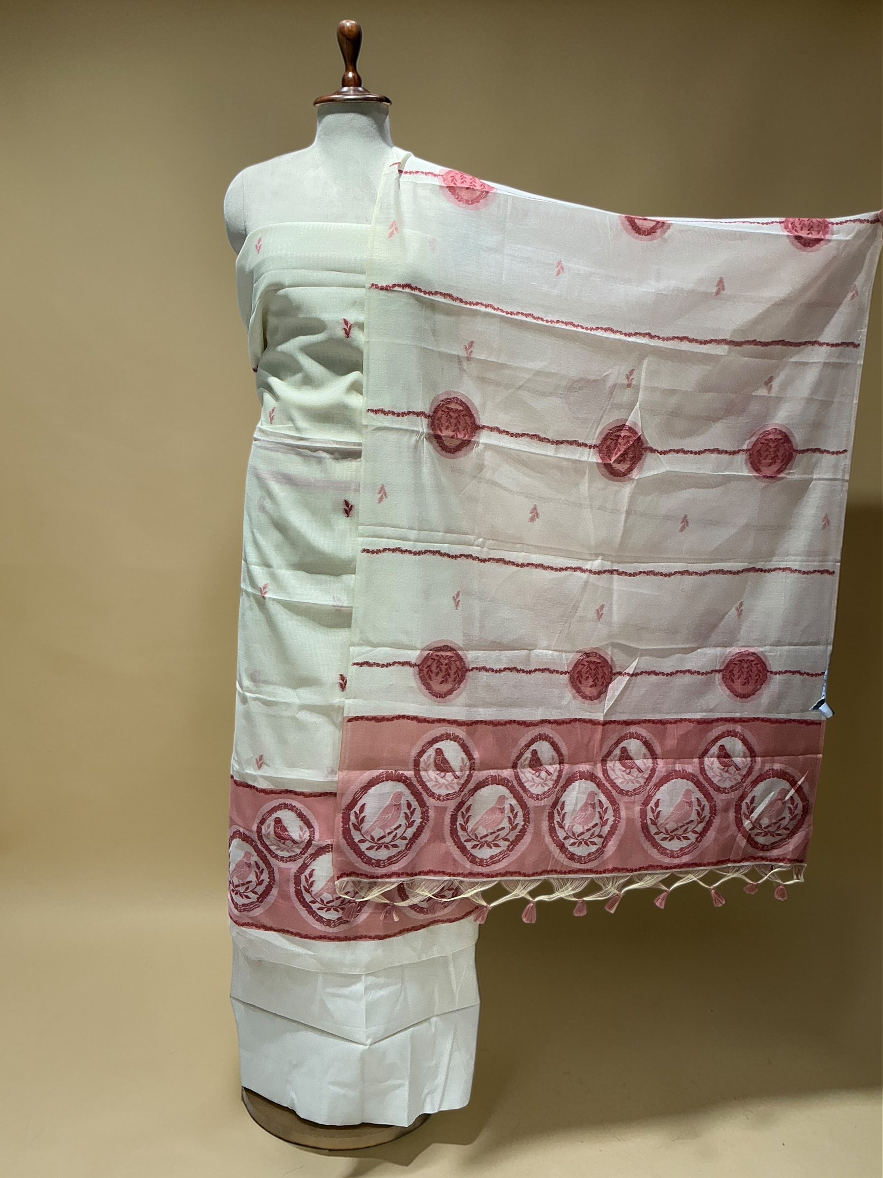 JAMDANI SUIT WITH BIRDS BORDER