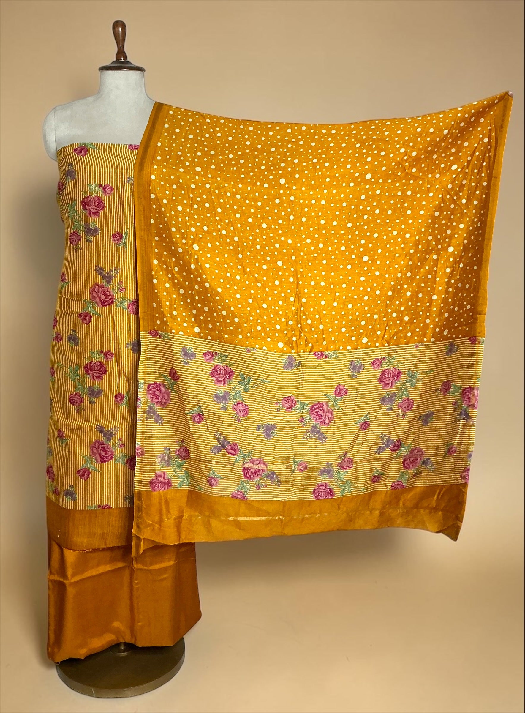 MAHESHWARI SILK UNSTITCHED SUIT (STRIPEE & FLORAL PRINT)
