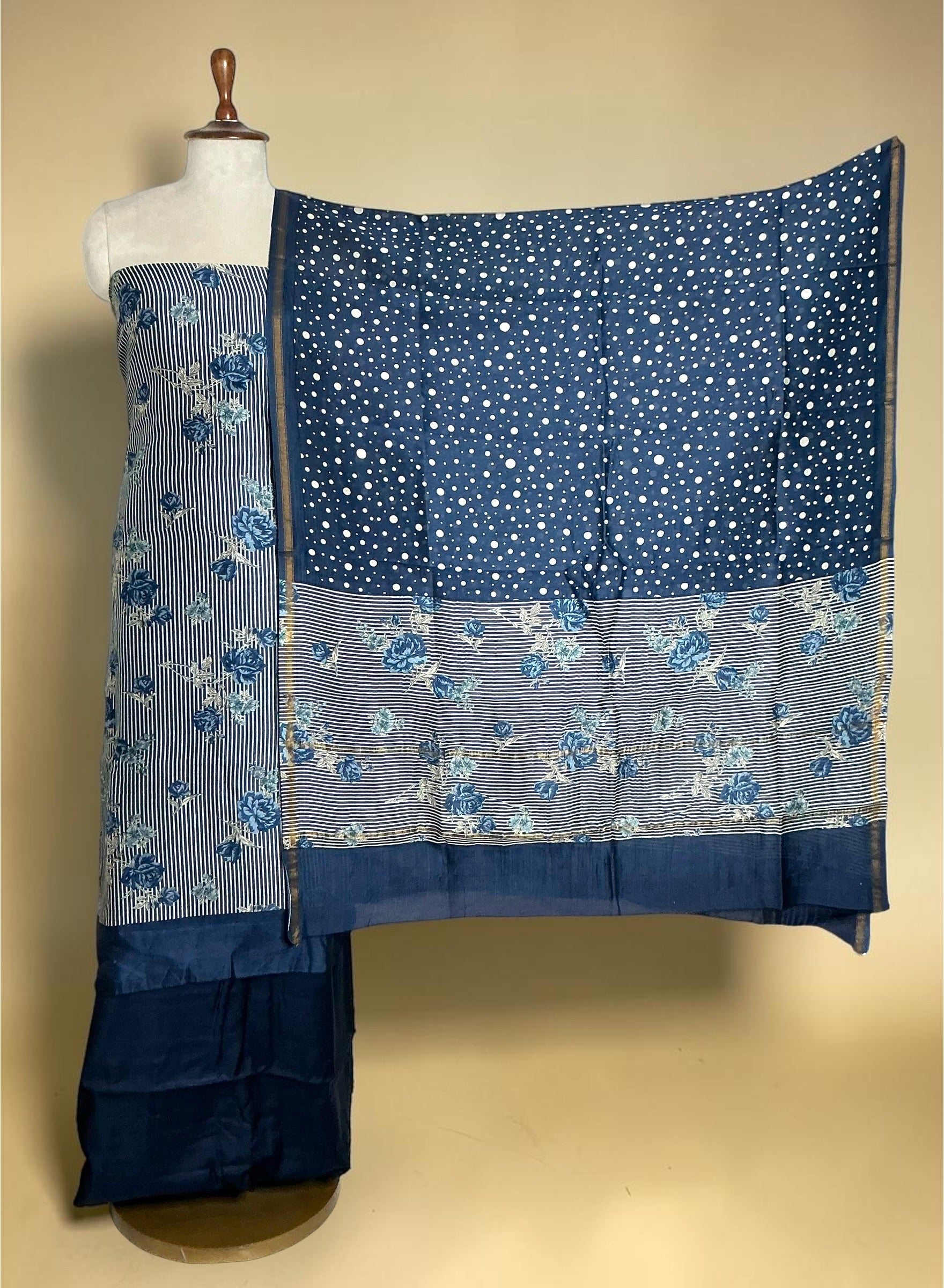 MAHESHWARI SILK UNSTITCHED SUIT (STRIPEE & FLORAL PRINT)