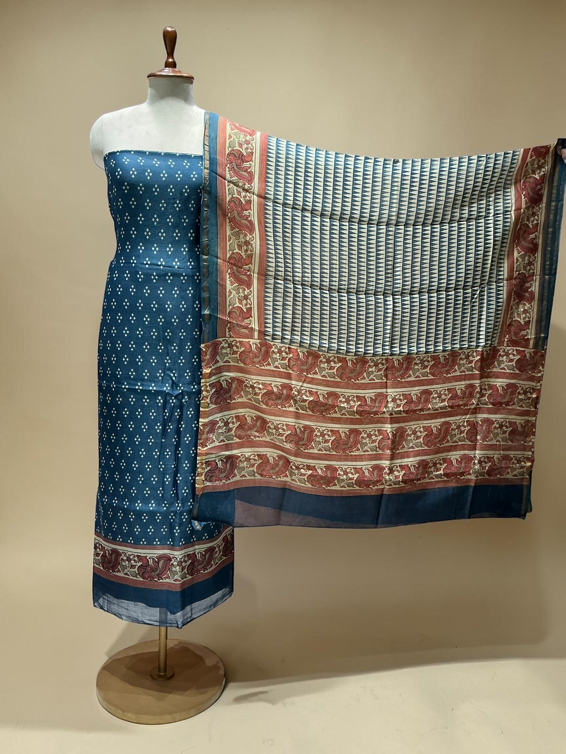 MAHESHWARI SILK SUIT