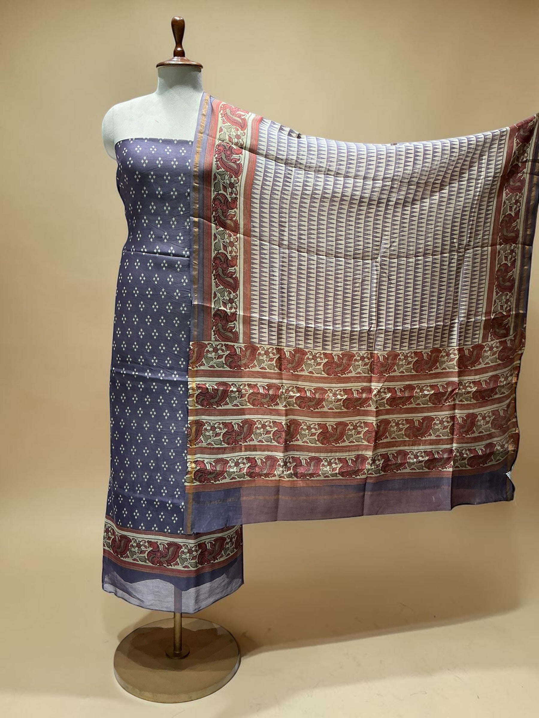 MAHESHWARI SILK SUIT