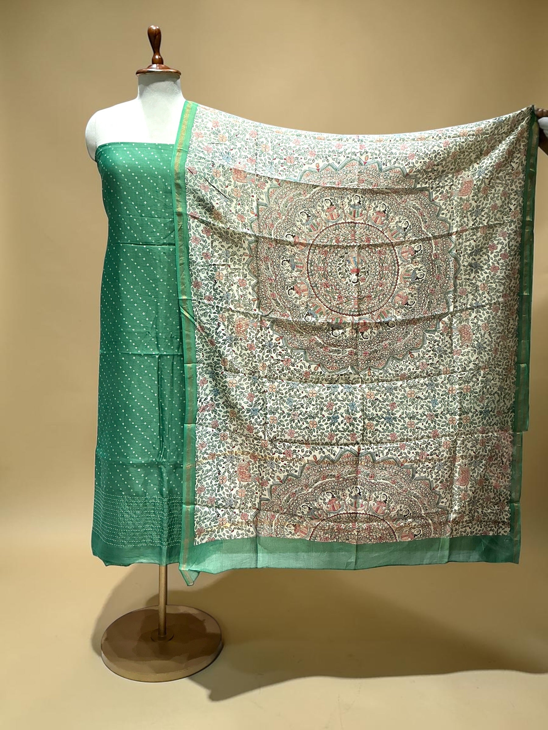 MAHESHWARI SILK SUIT IN KANTHA WORK