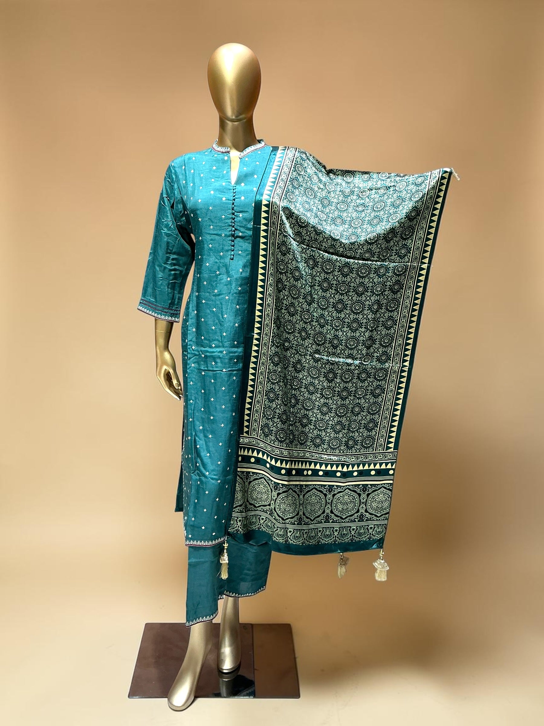 COTTON SILK EMBROIDERED KURTA SET
