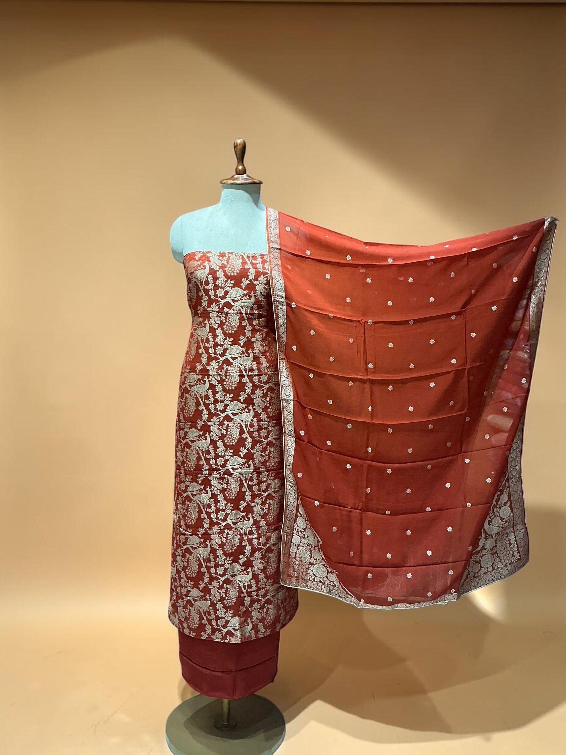 BANARASI WEAVES IN GEORGETTE