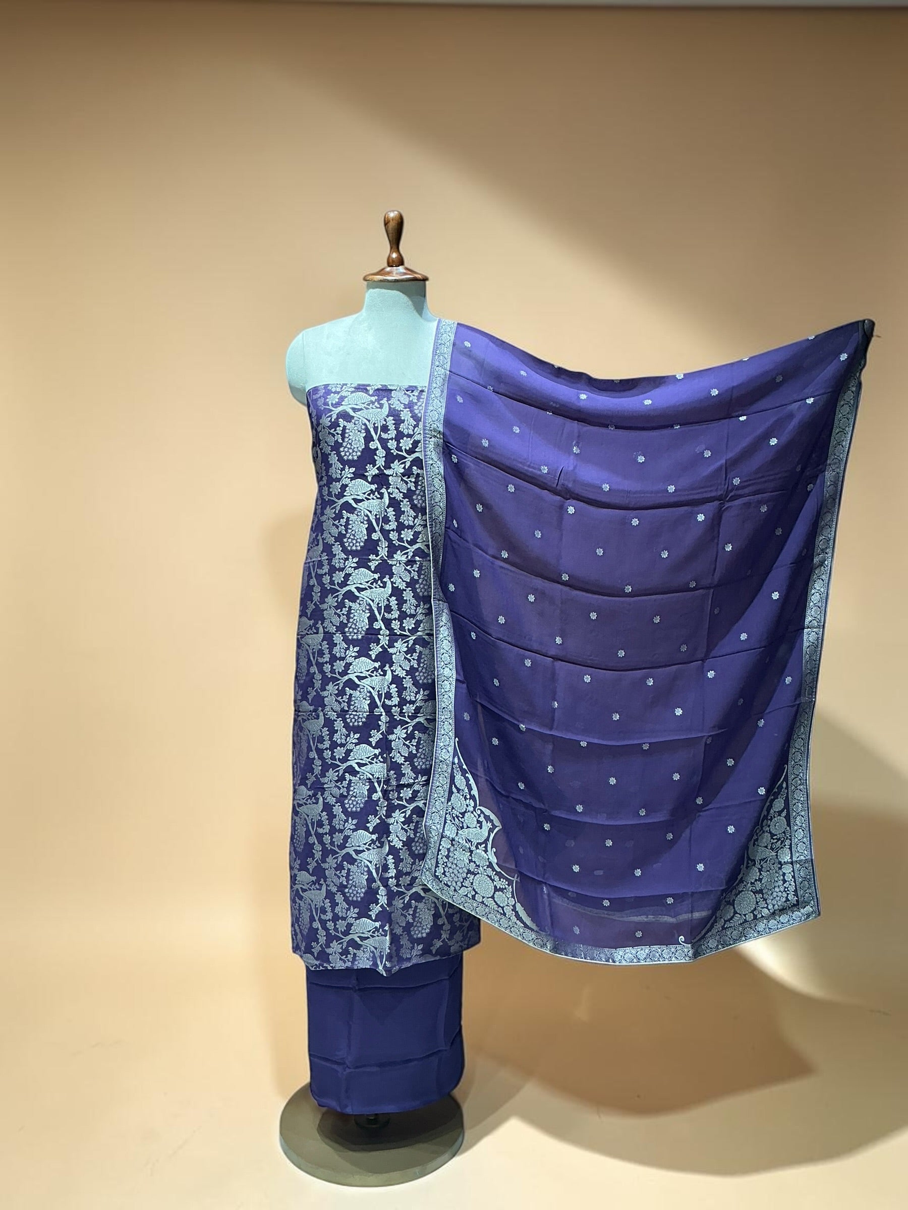 BANARASI WEAVES IN GEORGETTE