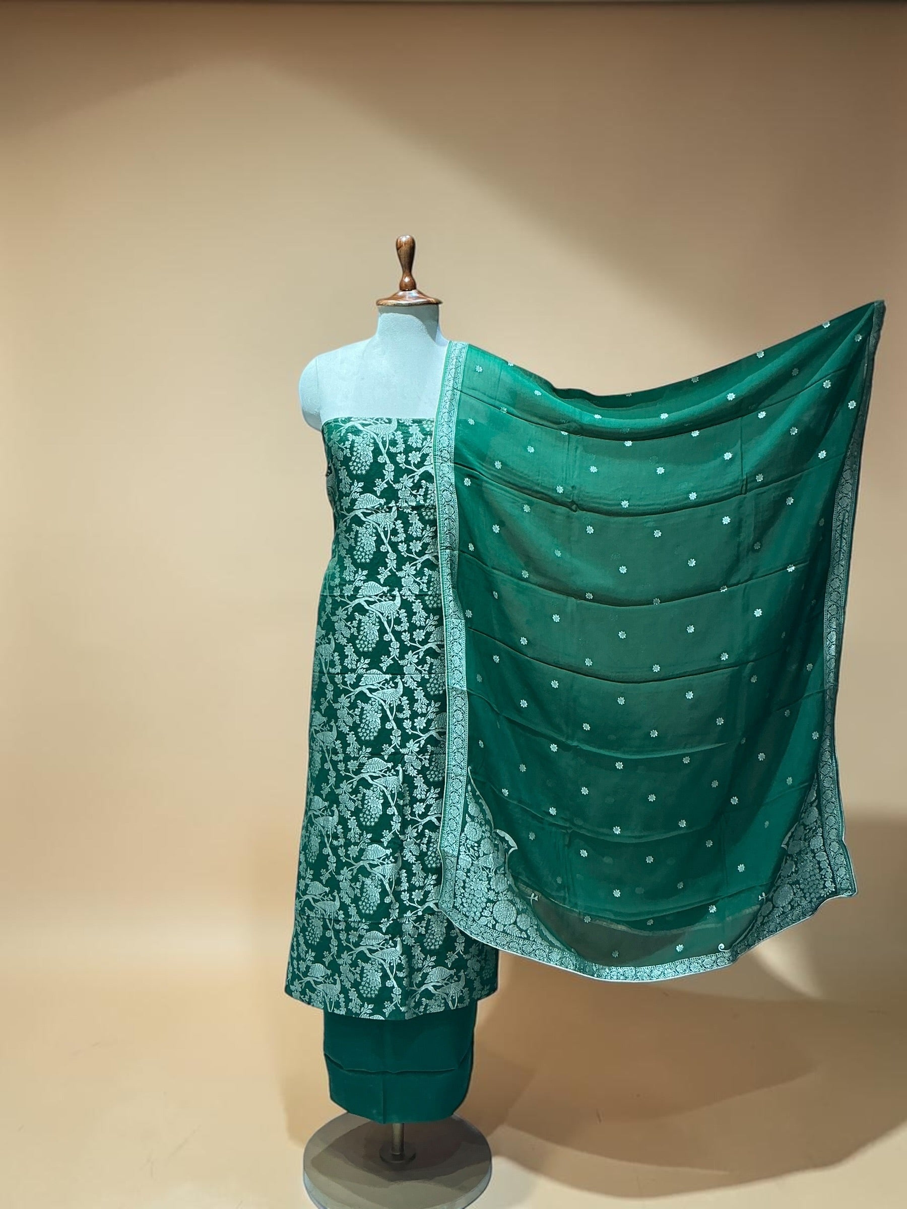 BANARASI WEAVES IN GEORGETTE