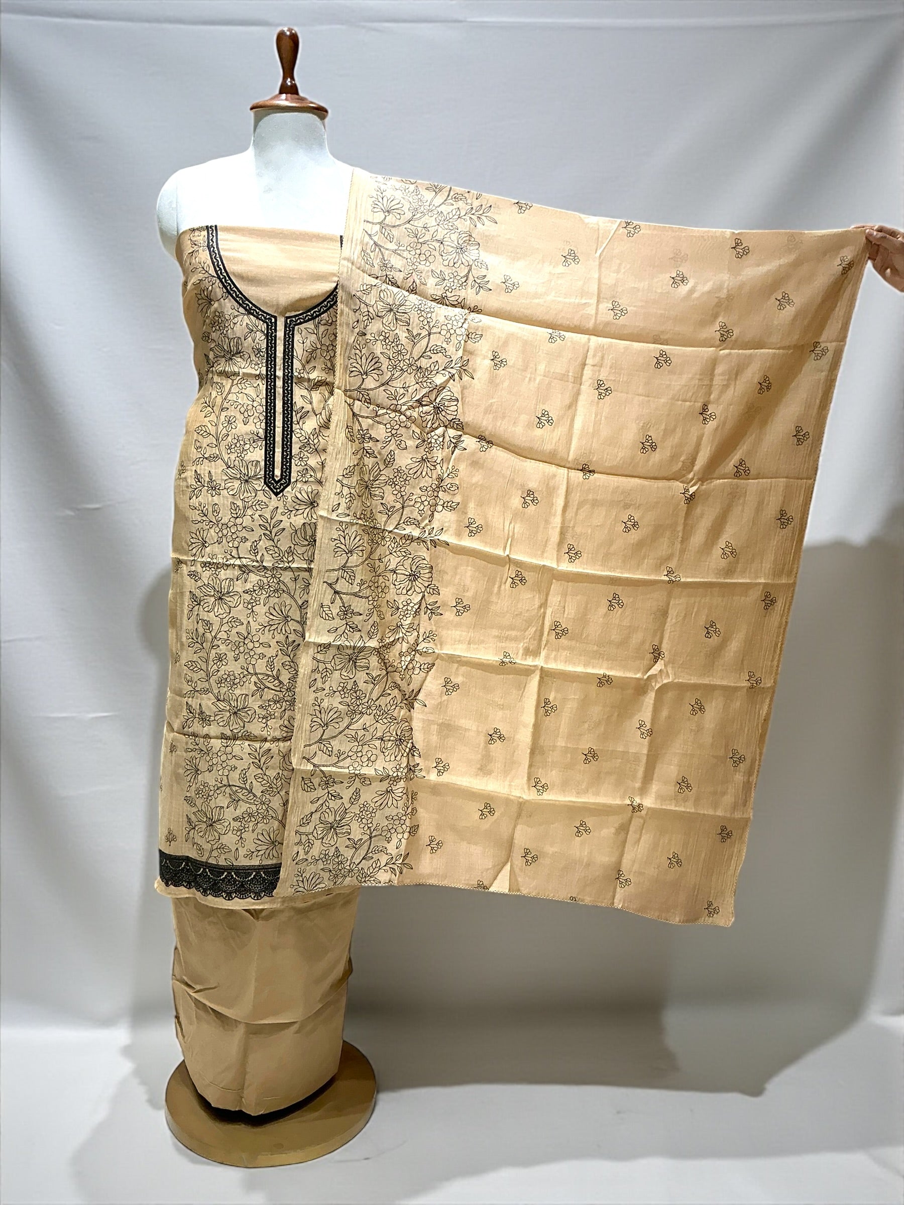 UN-STICH SUIT - Golden