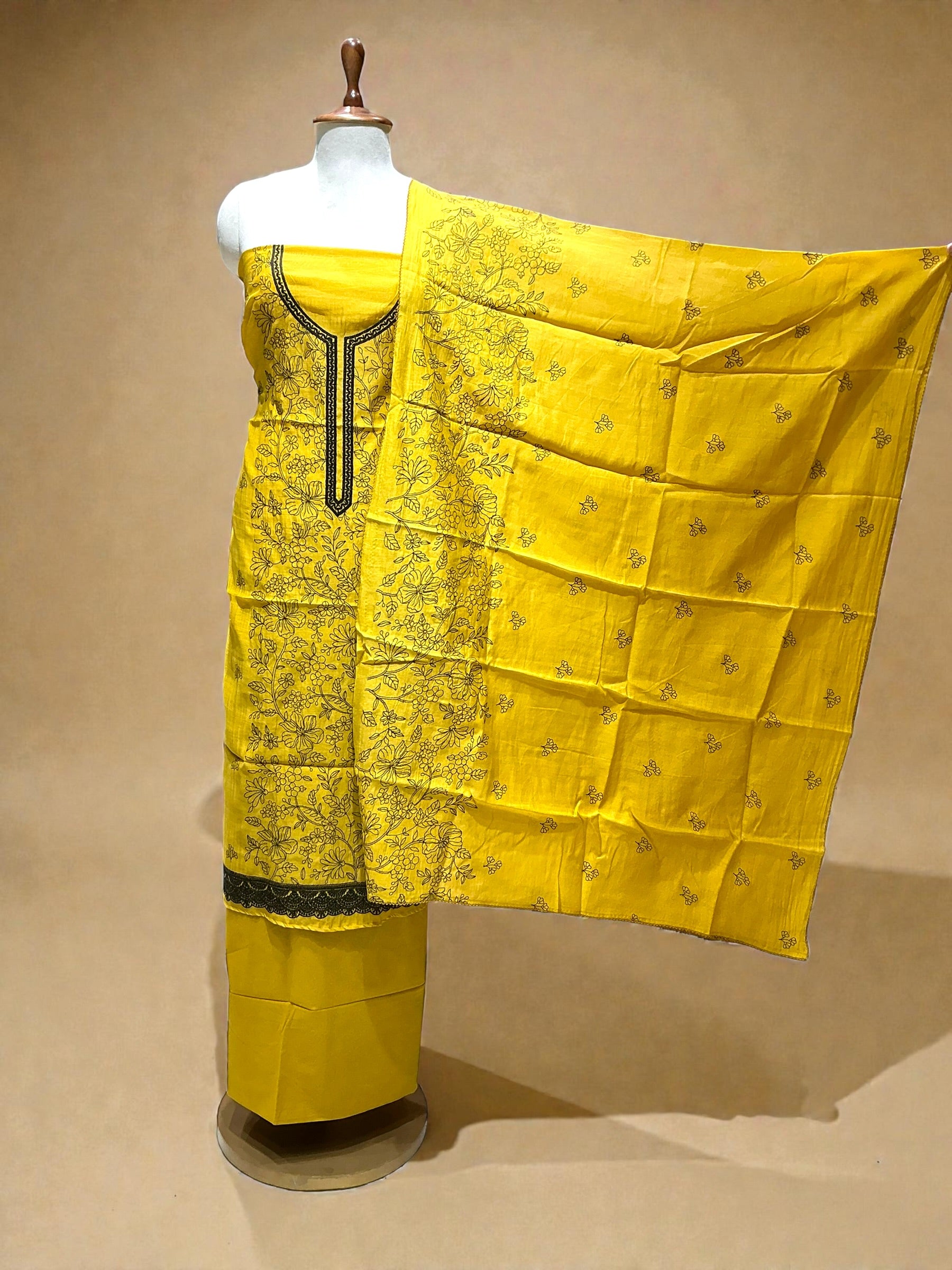 UN-STICH SUIT - Yellow1