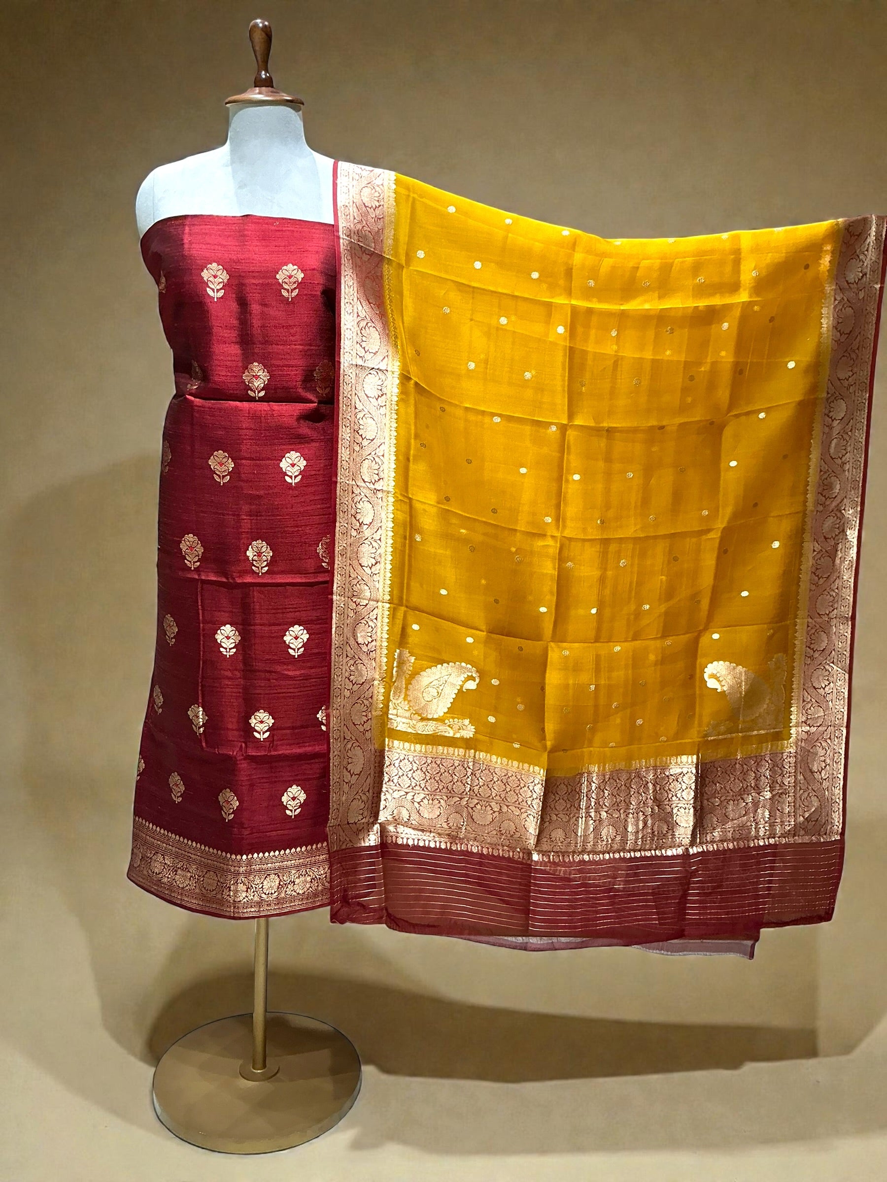 Un-Stich Suit - MAROON
