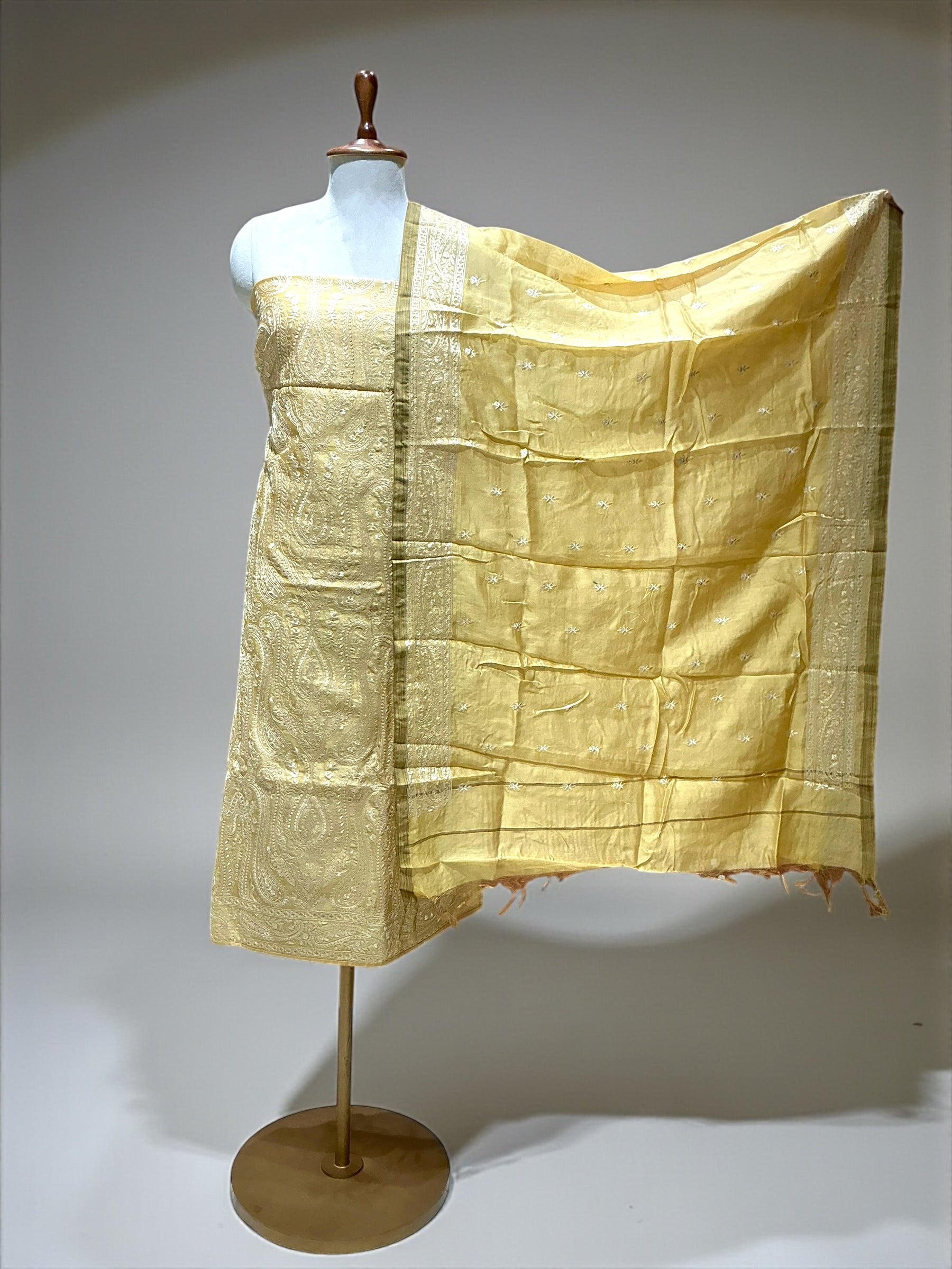 Un-Stich Suit - Yellow1