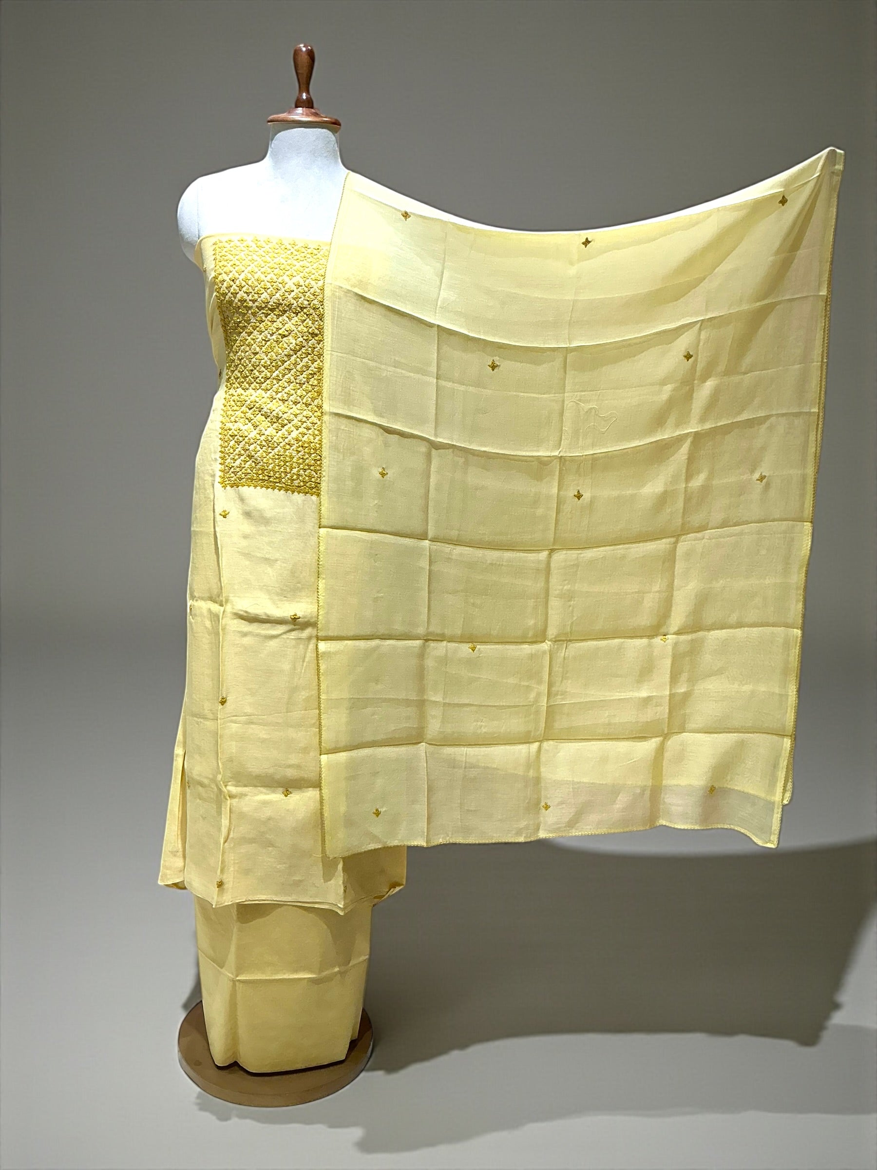 Un-Stich Suit - Yellow1