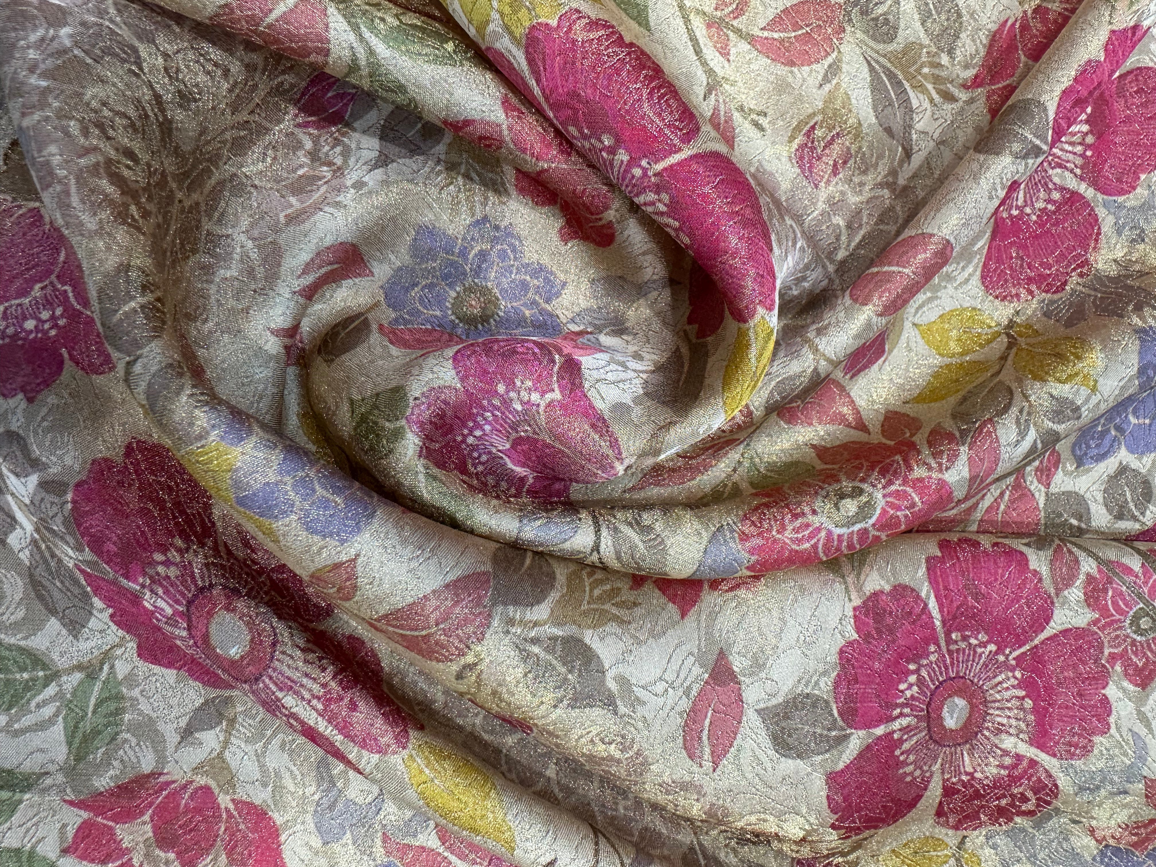 Tanchui Silk Fabric – Beige with Golden Shine