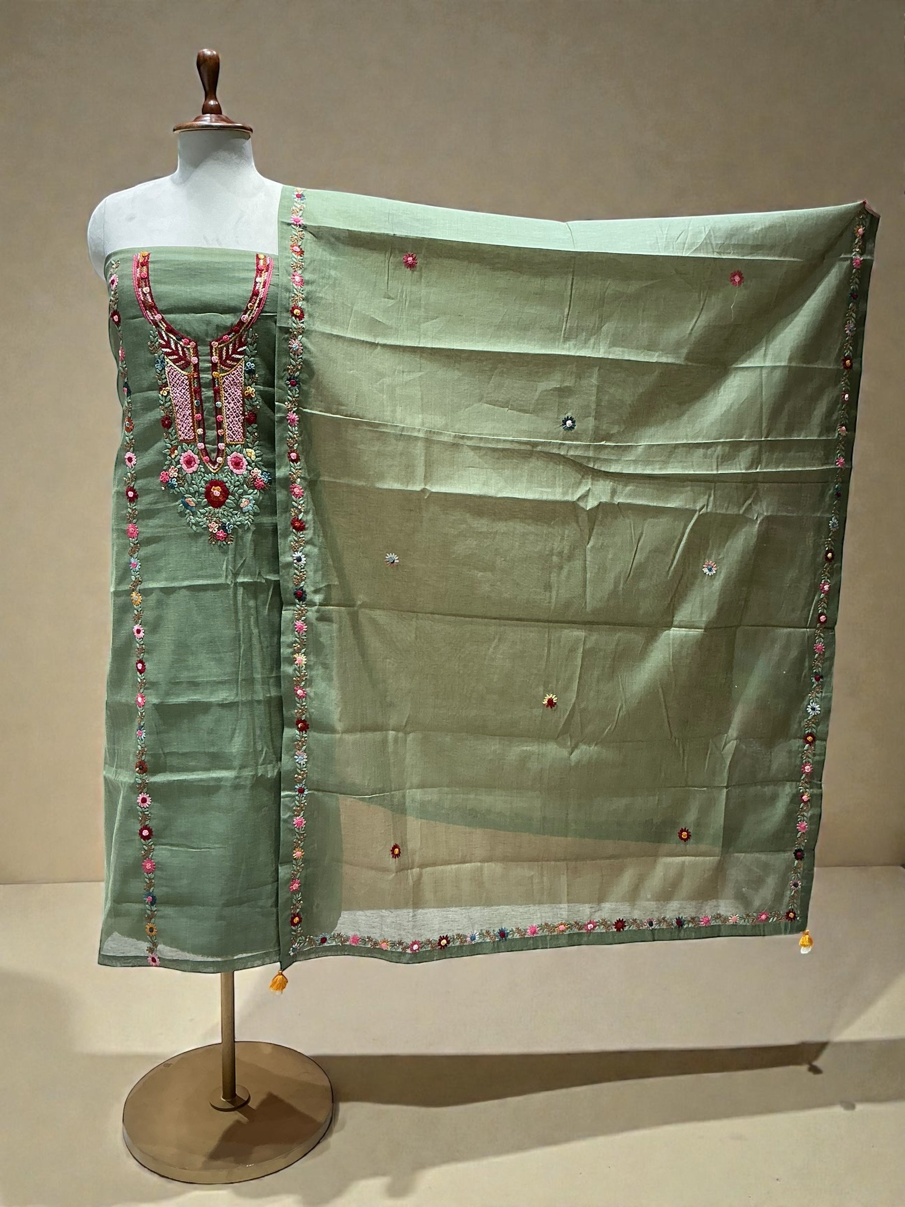 KNOT WORK SUIT IN SOFT CHANDERI