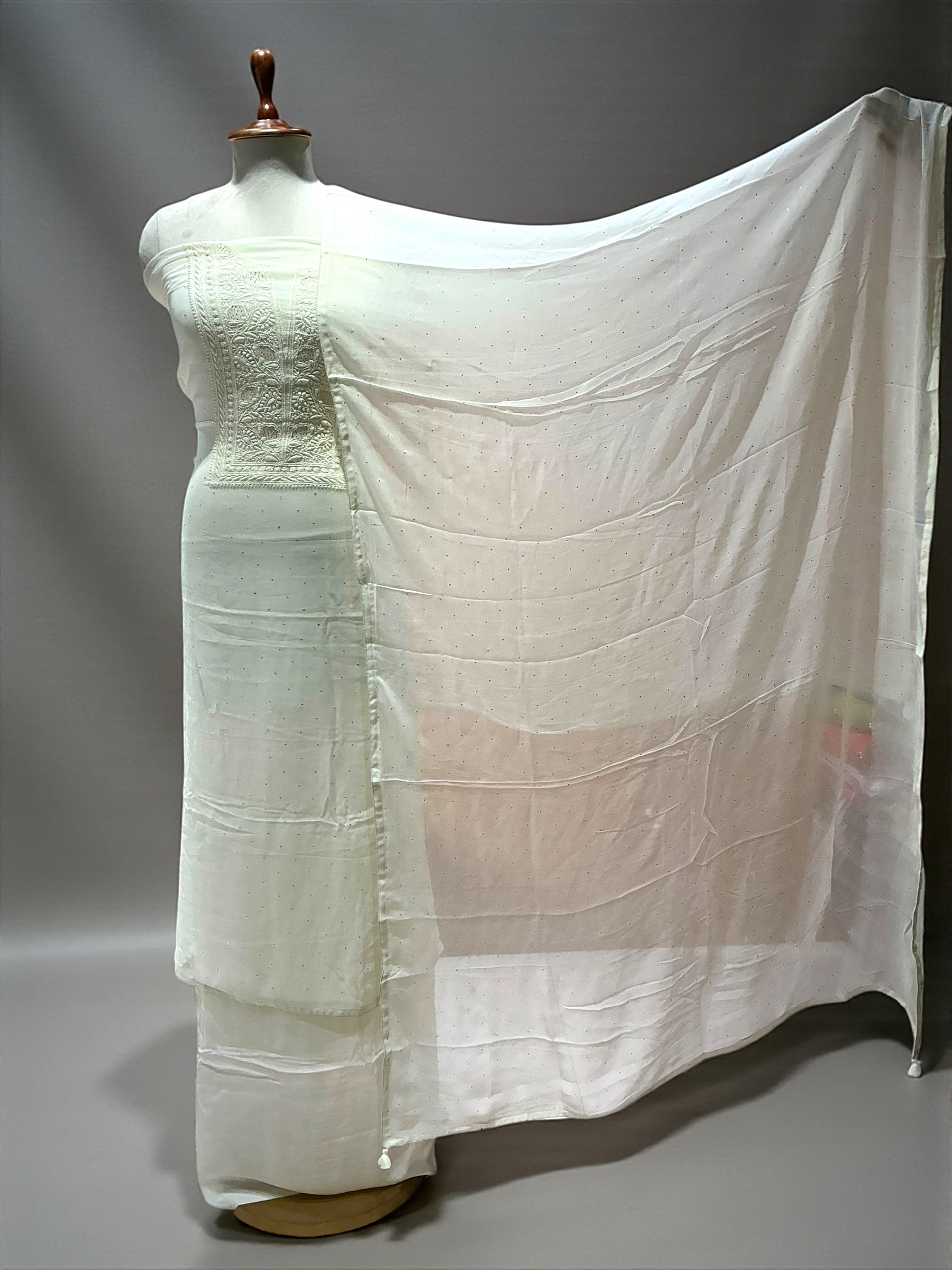 GEORGETTE SUIT WITH CHIKANKARI