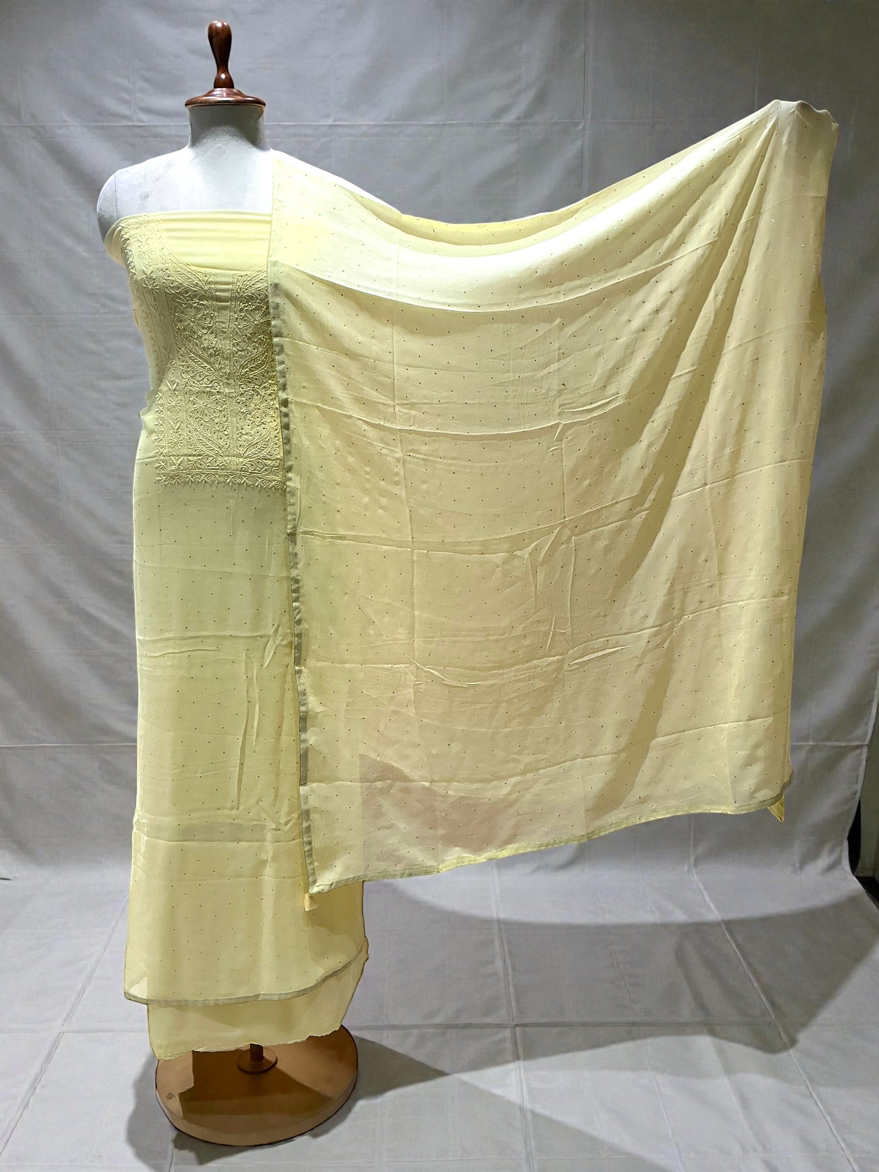 GEORGETTE SUIT WITH CHIKANKARI