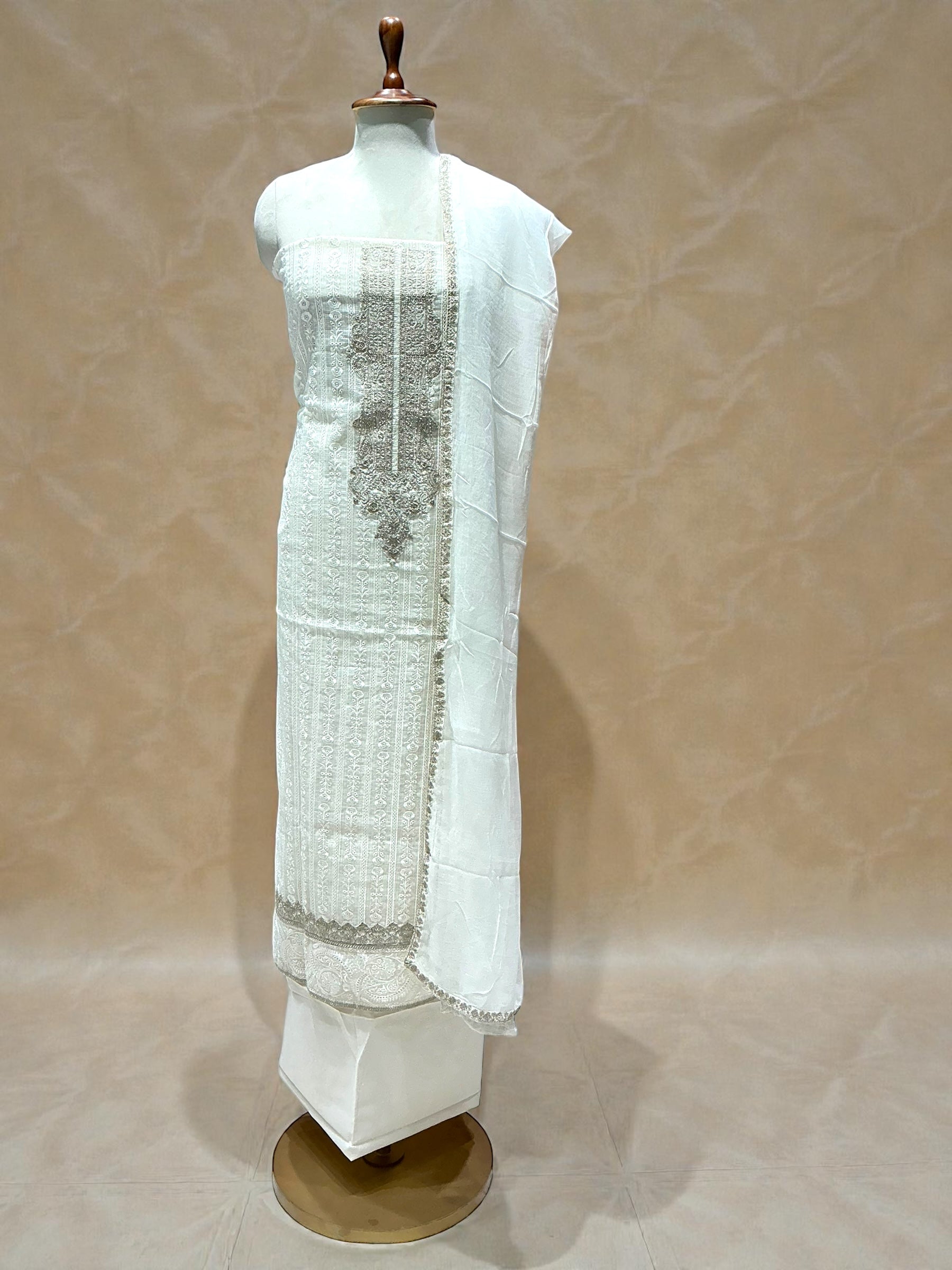 KOTA DORIA CHIKANKARI SUIT