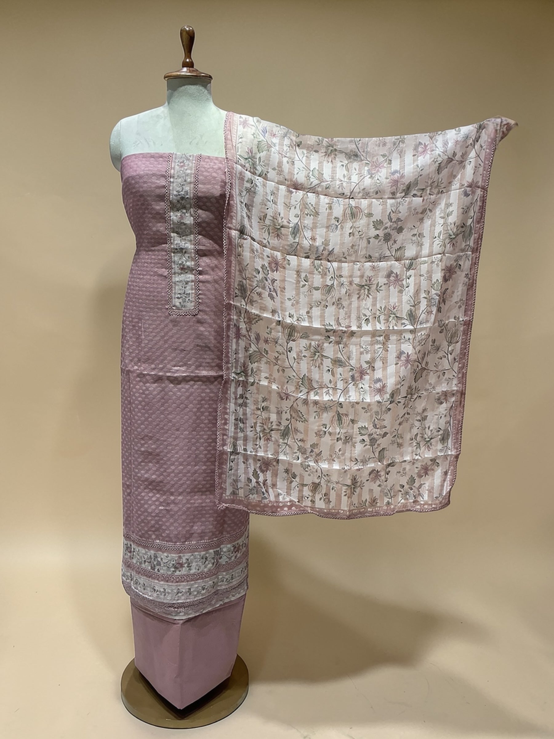 MUL JACQUARDSUIT IN DIGITAL PRINTS