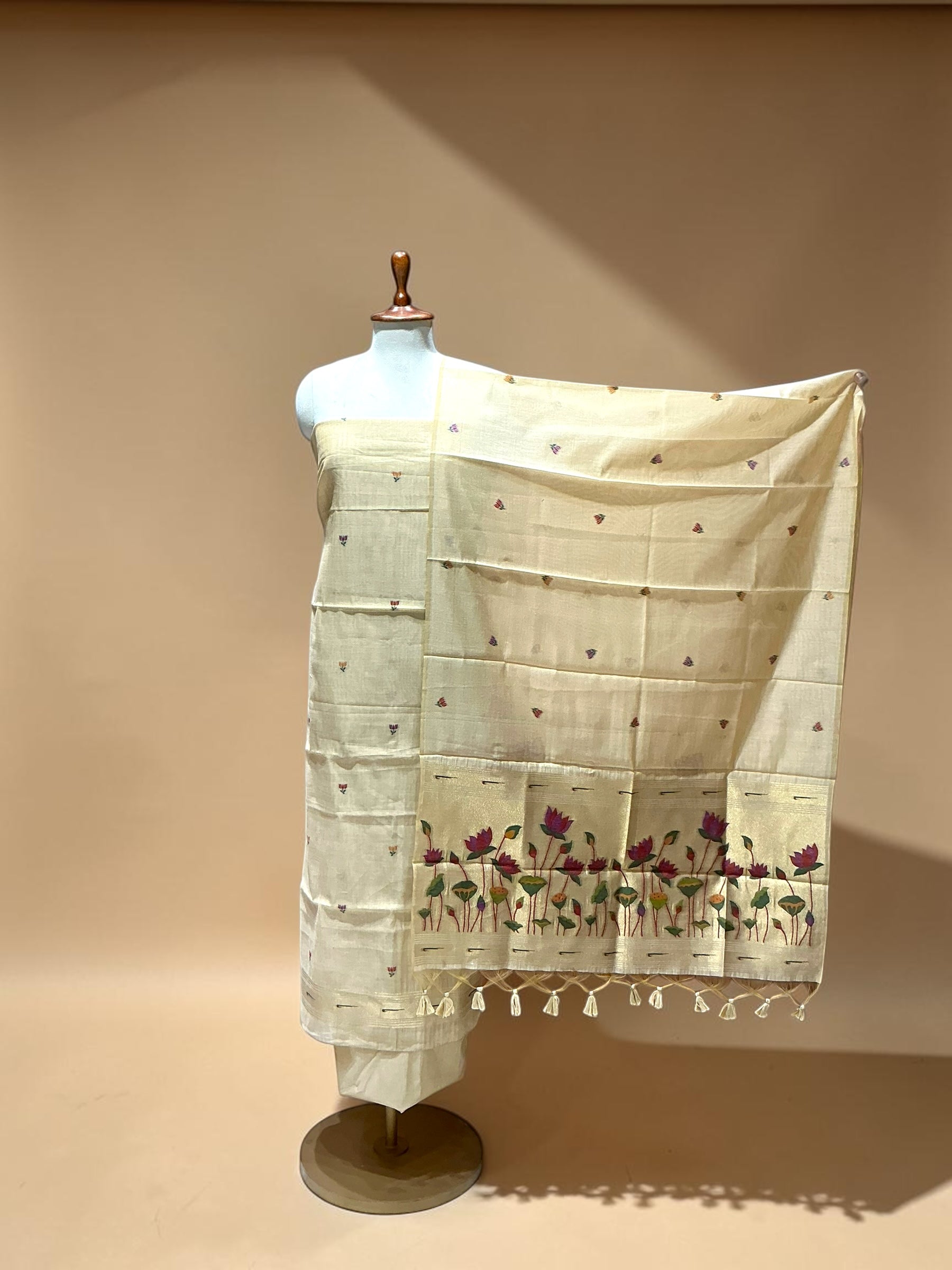 UNSTITCHED JAMDANI SUIT