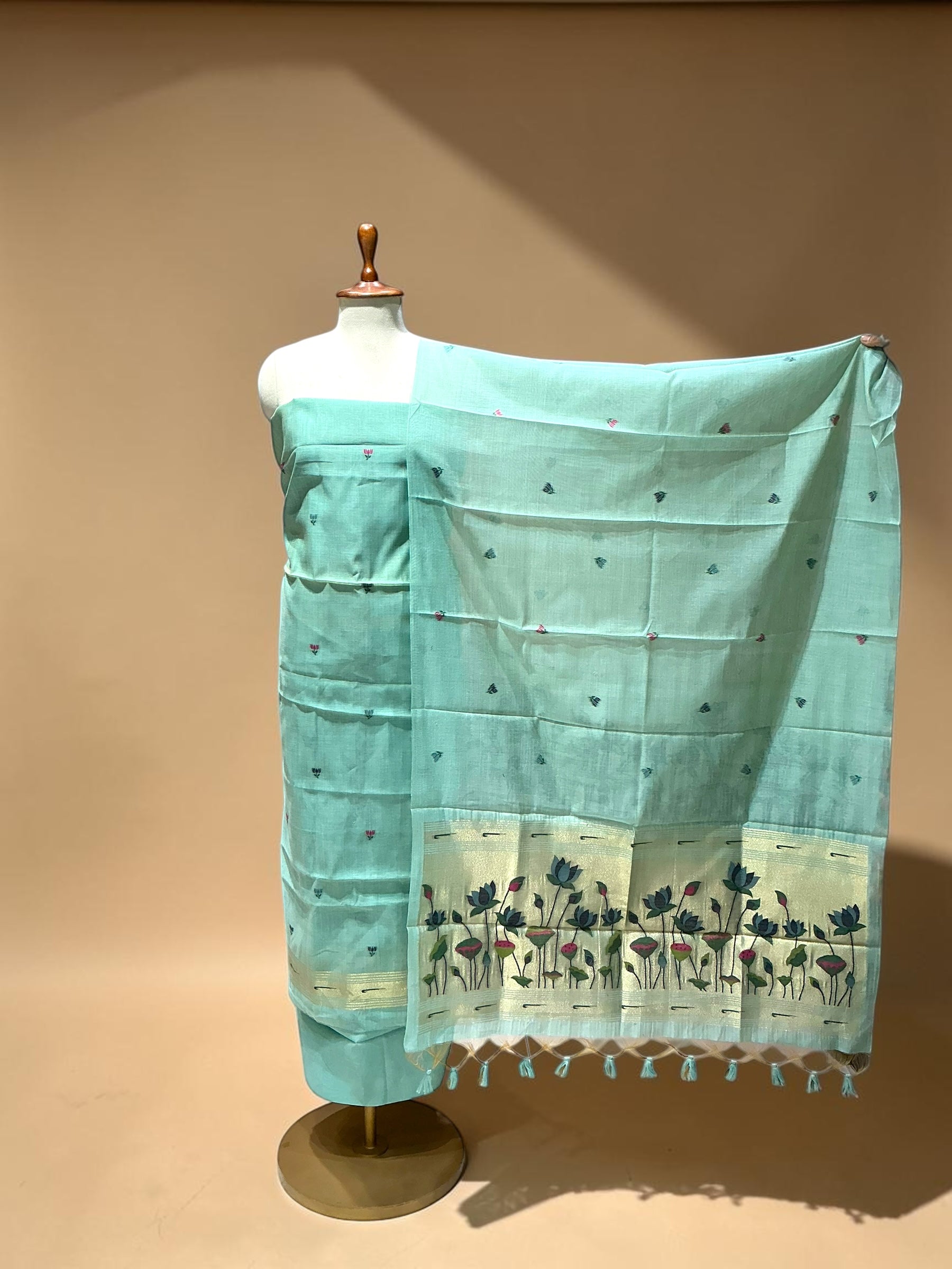 UNSTITCHED JAMDANI SUIT