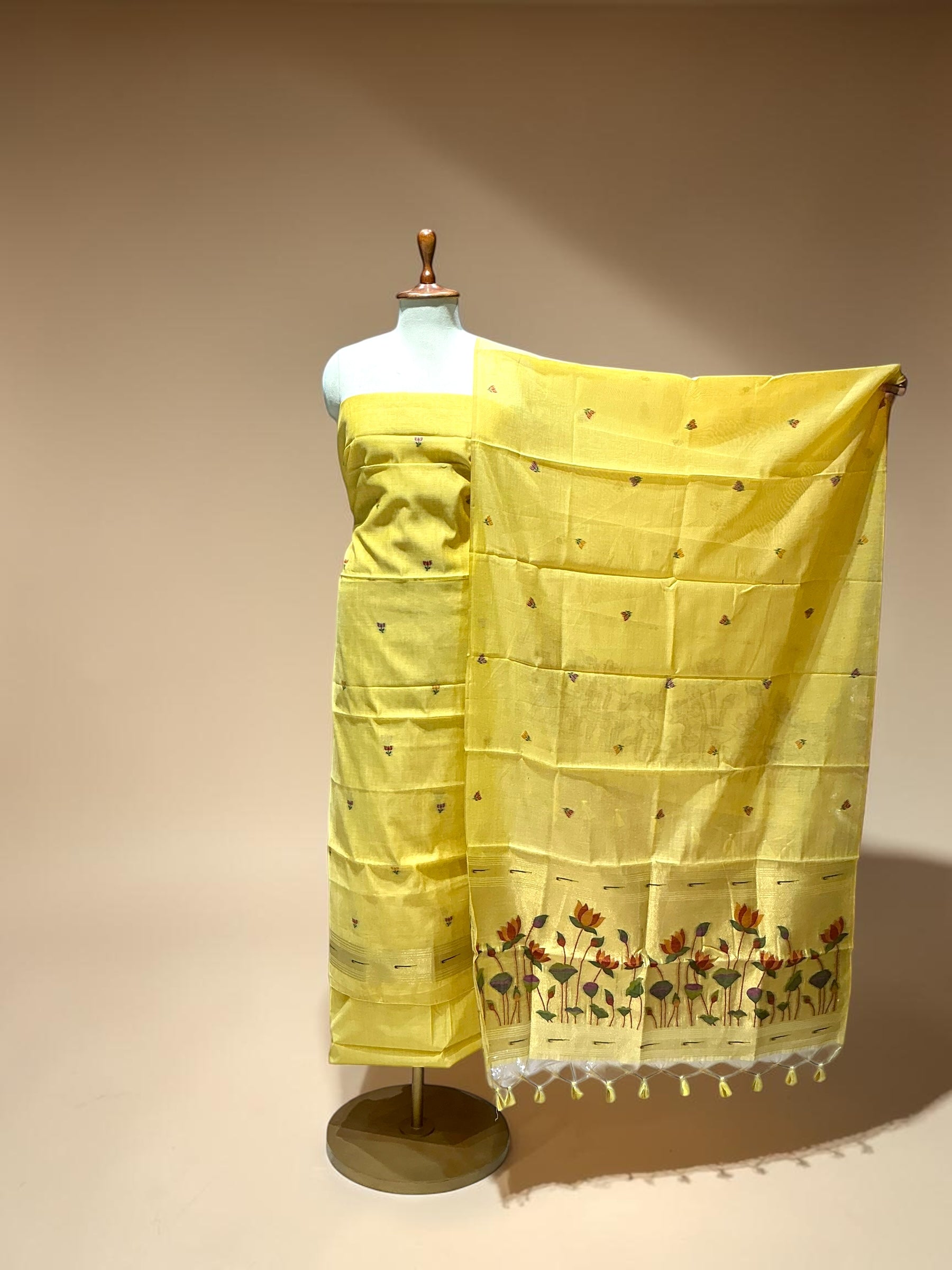 UNSTITCHED JAMDANI SUIT