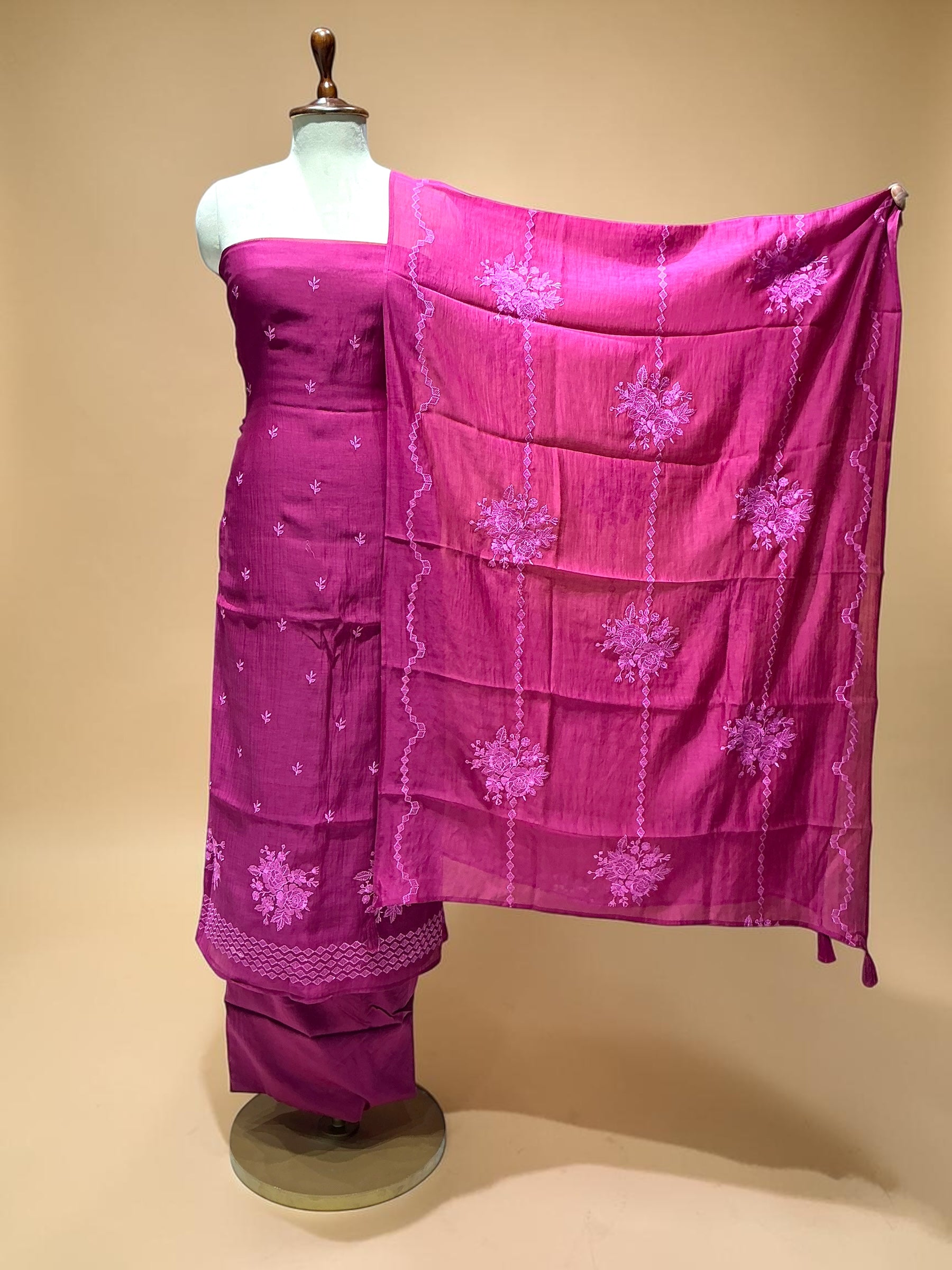 MUL CHANDERI EMBROIDERED SUIT