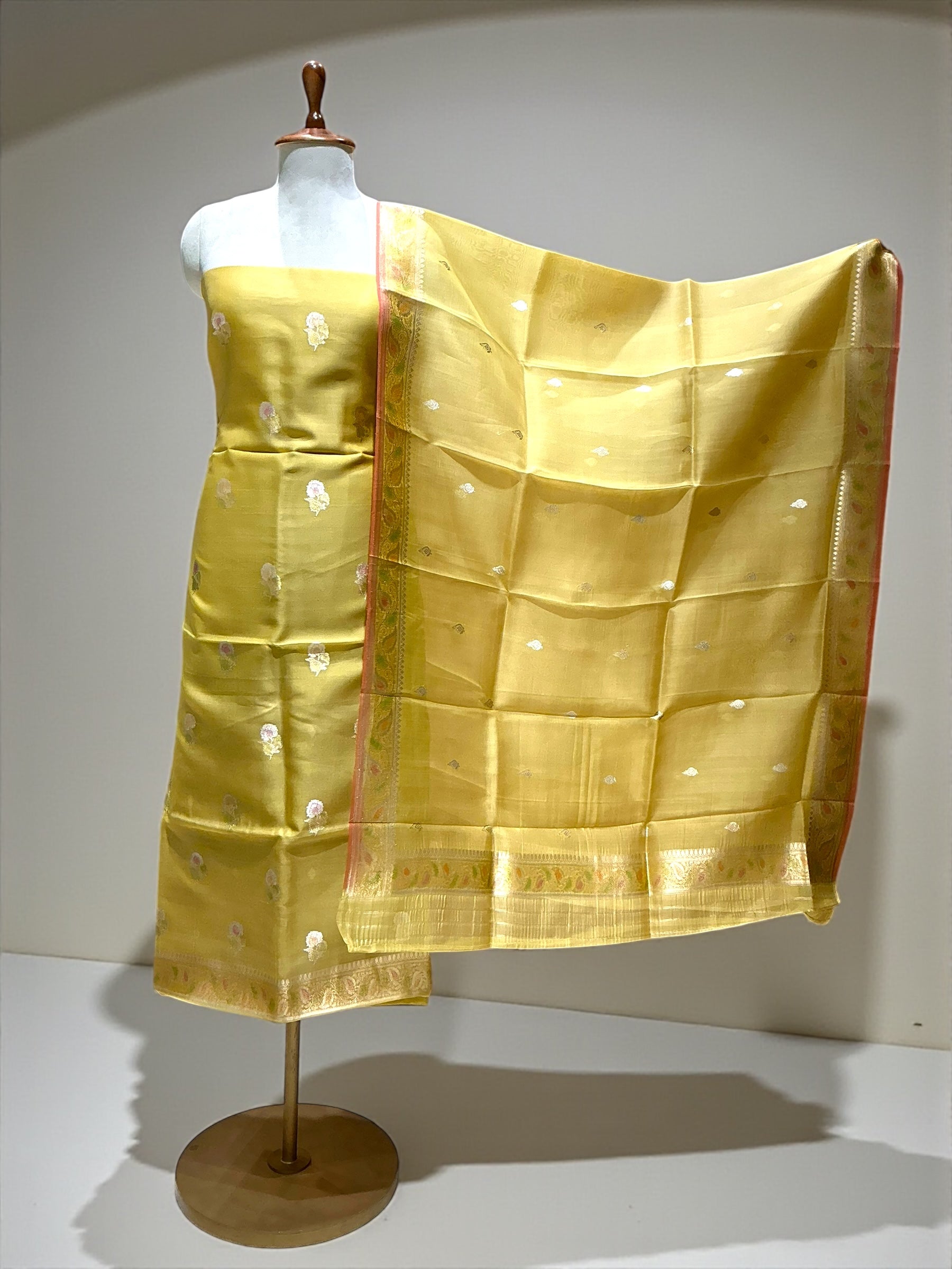 UN-STICH SUIT - Yellow1